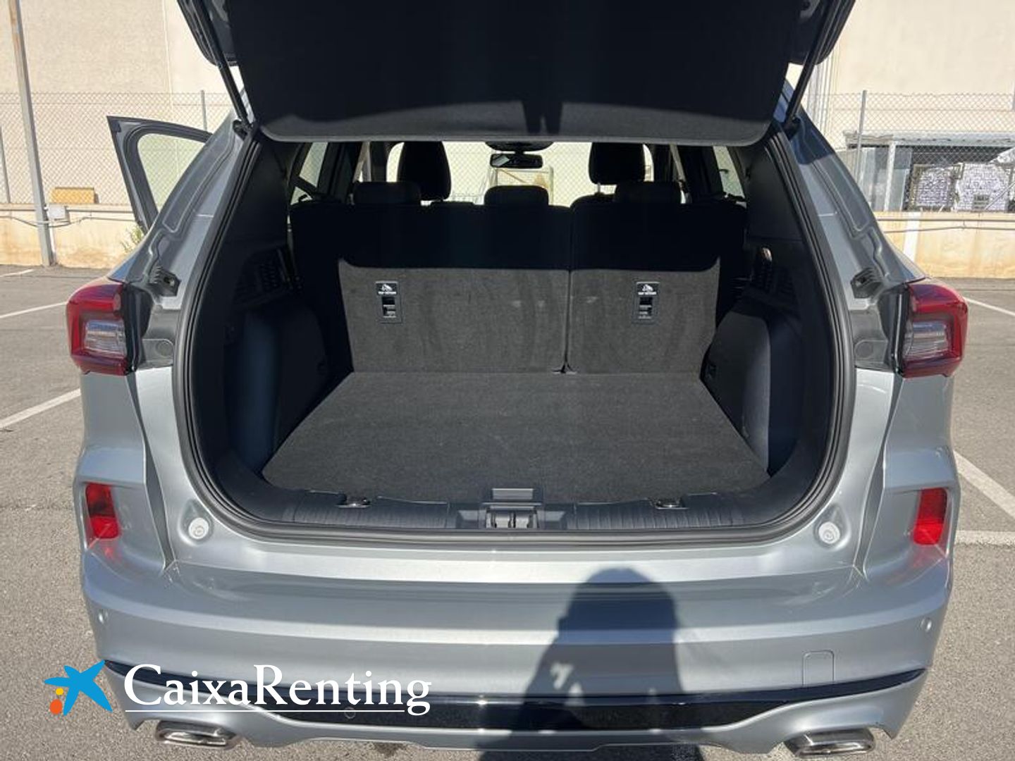 Ford Kuga 2.5 Duratec FHEV ST-Line Auto 132 kW (180 CV) Gris Plata SUV
