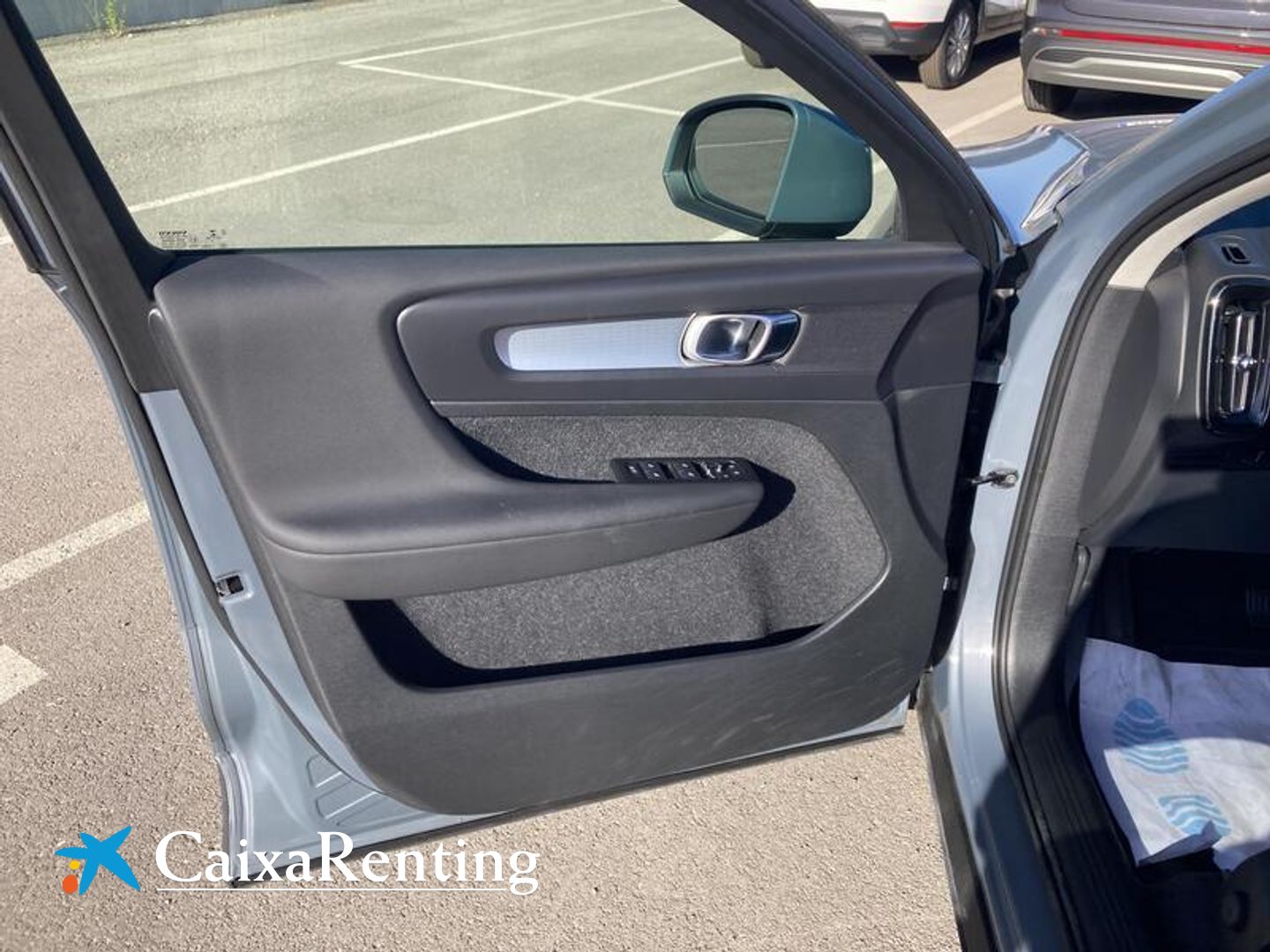 Volvo XC40 T3 Business Plus Auto 120 kW (163 CV)