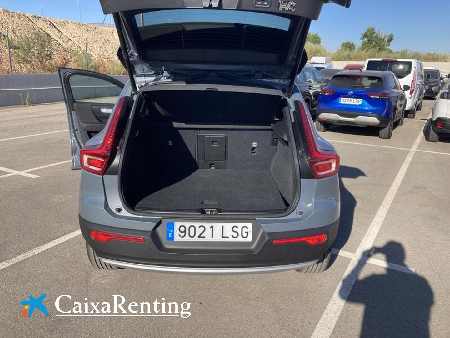 Volvo XC40 T3 Business Plus Auto 120 kW (163 CV)