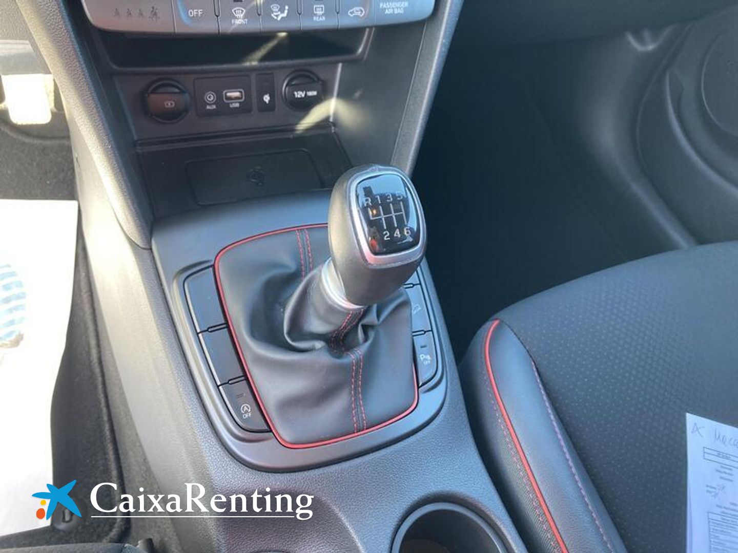 Hyundai Kona 1.0 TGDi Tecno Red 4x2 88 kW (120 CV)