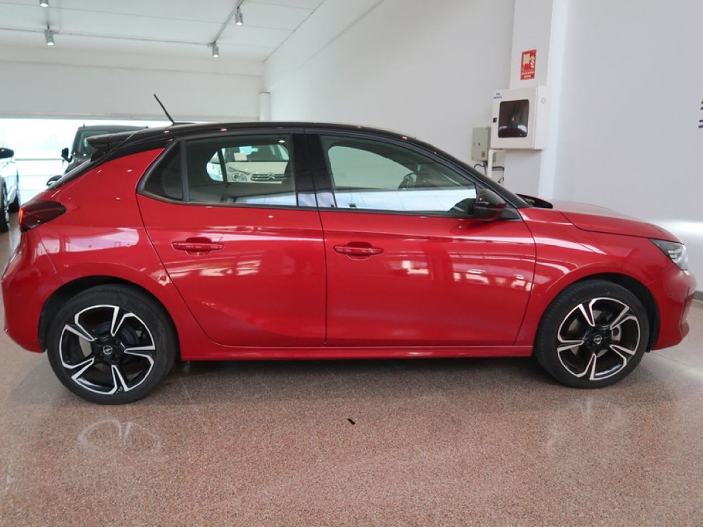 Opel Corsa 1.2T XHL GS 74 kW (100 CV)