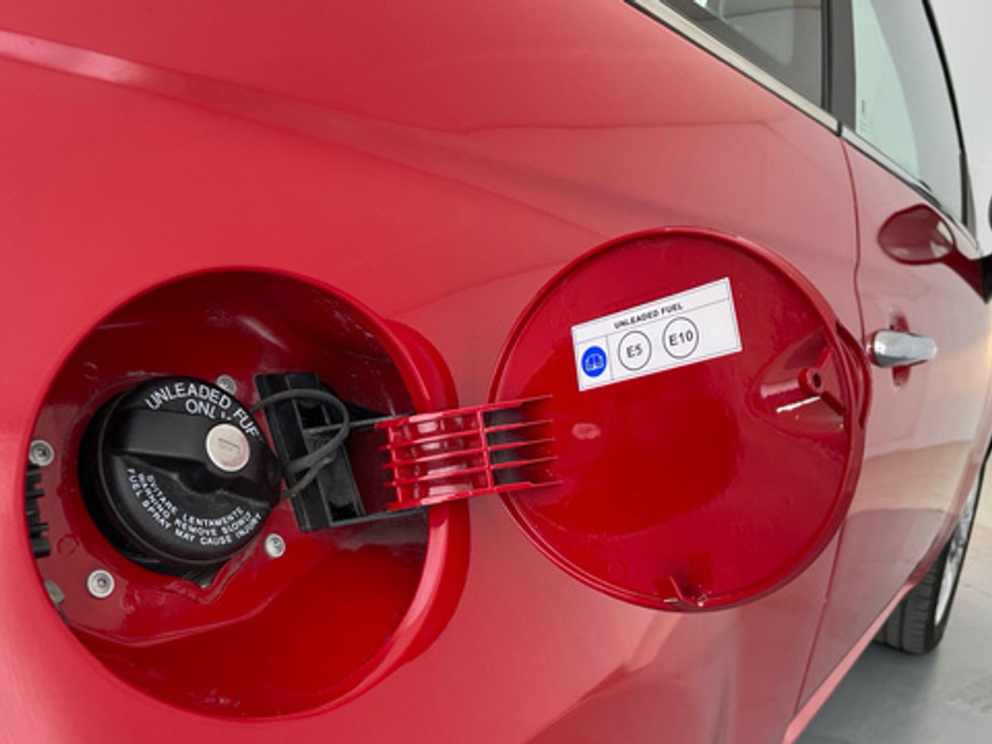Fiat 500 1.0 Hybrid Dolcevita 51 kW (70 CV)