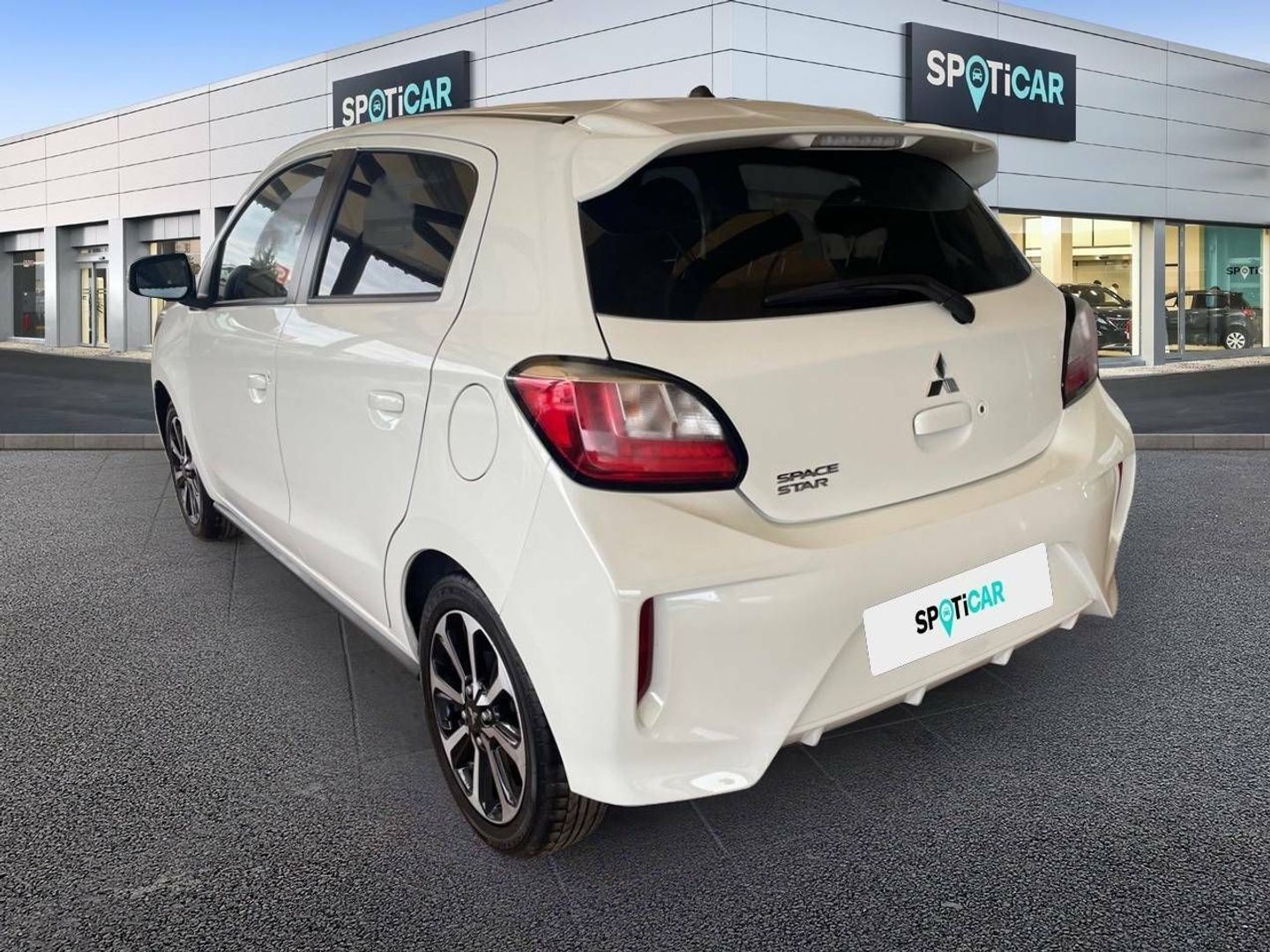 Mitsubishi Space Star 120 MPI Kaiteki 52 kW (71 CV)