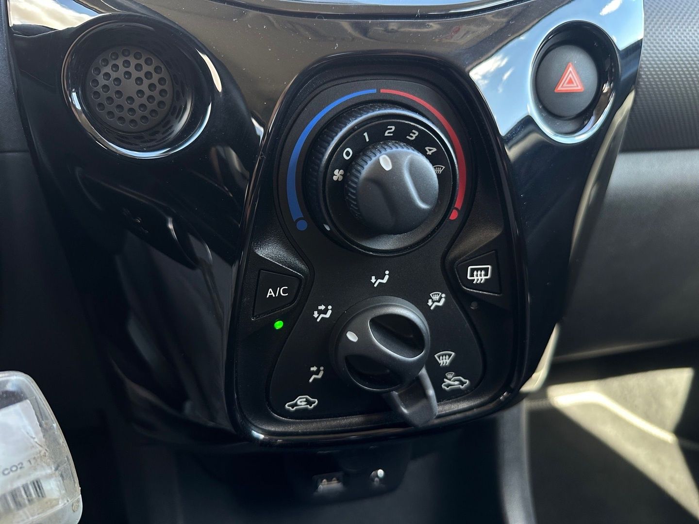 Peugeot 108 1.0 VTi Active 53 kW (72 CV)