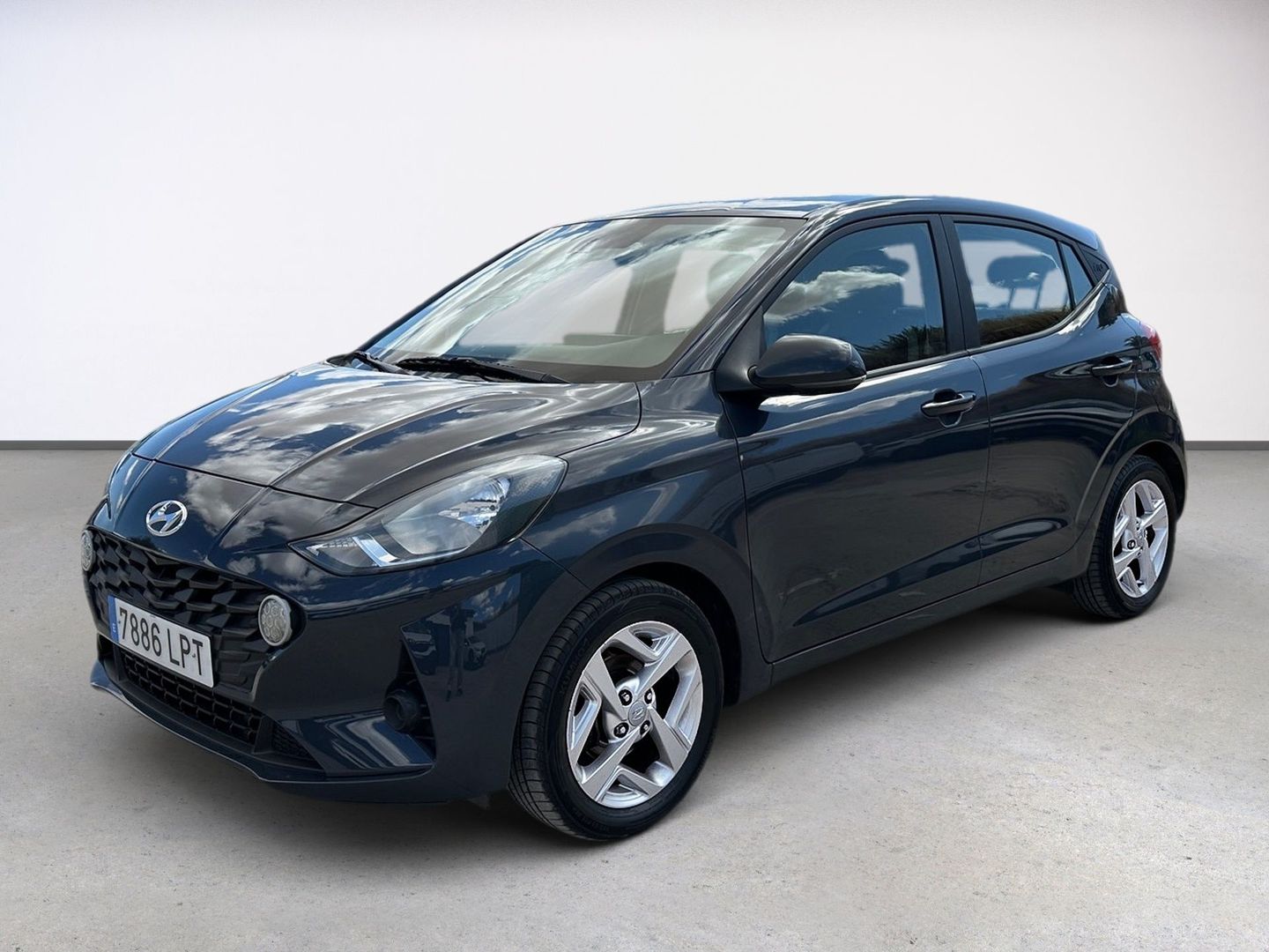 Hyundai i10 1.0 Klass 49 kW (67 CV) Gris Utilitarian