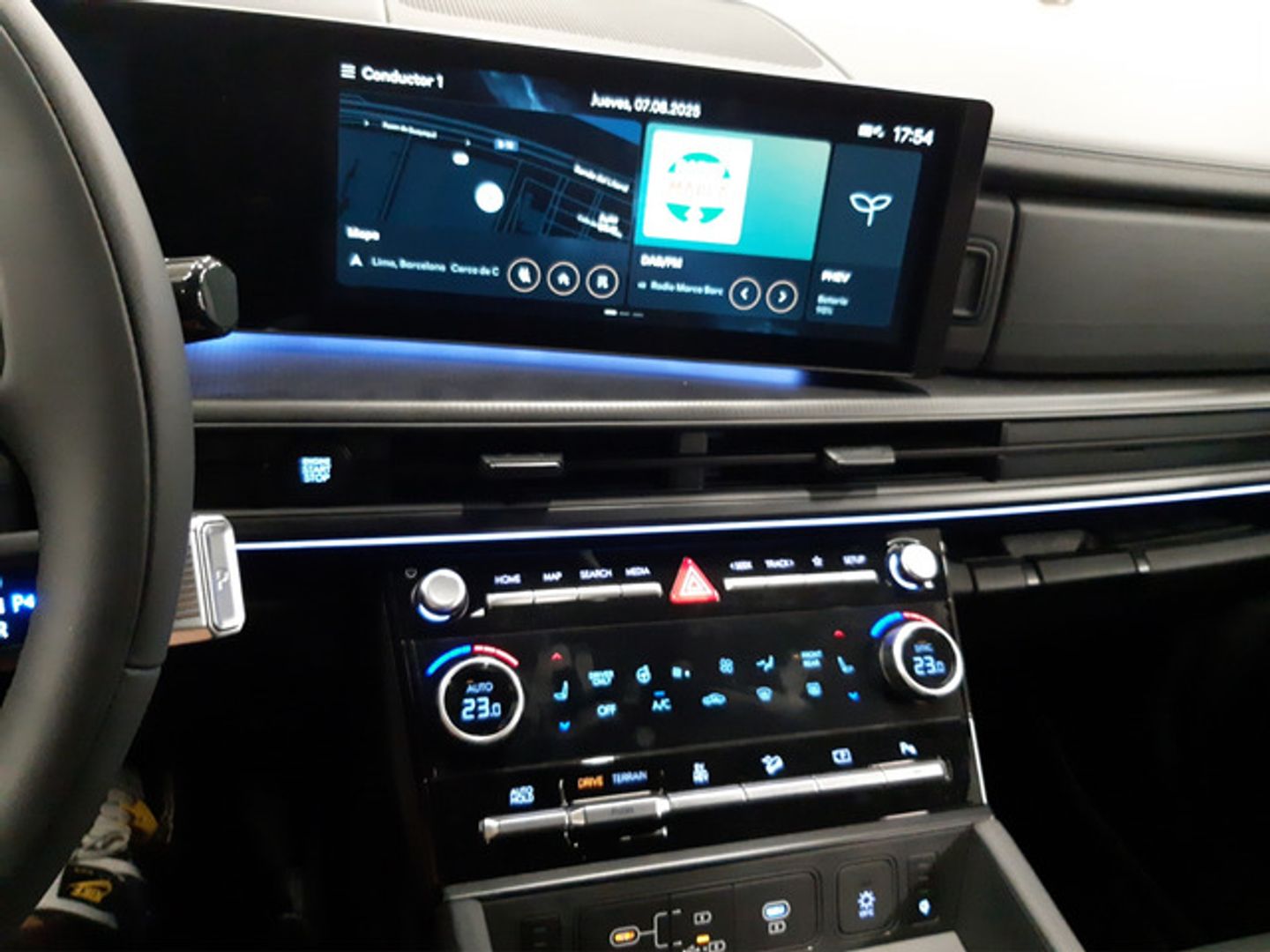 Hyundai Santa Fe 1.6T PHEV Calligraphy 4X4 AT 186 kW (253 CV) Gris SUV