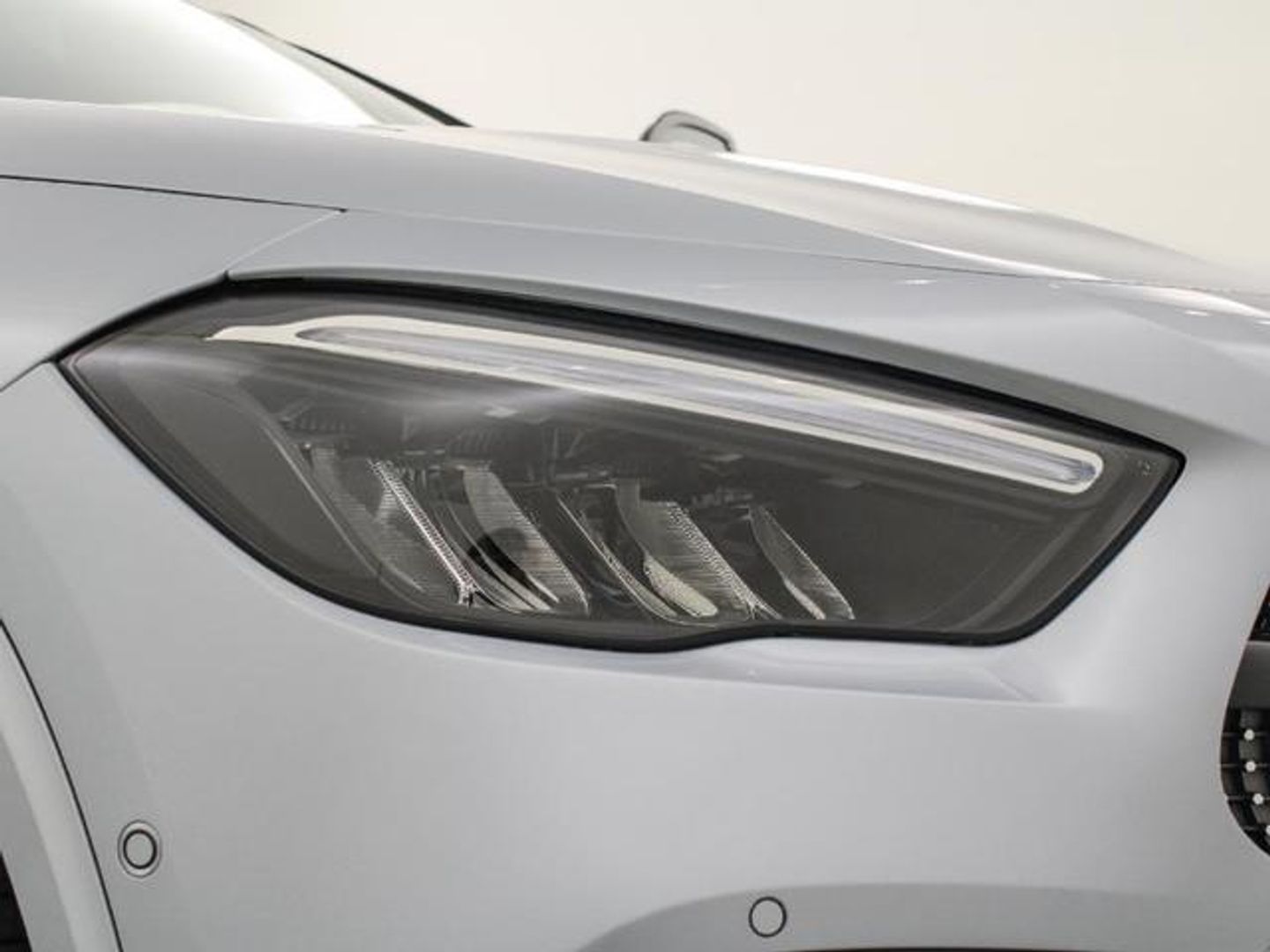 Mercedes-Benz GLA 200 D 110 kW (150 CV) Gris Plata SUV
