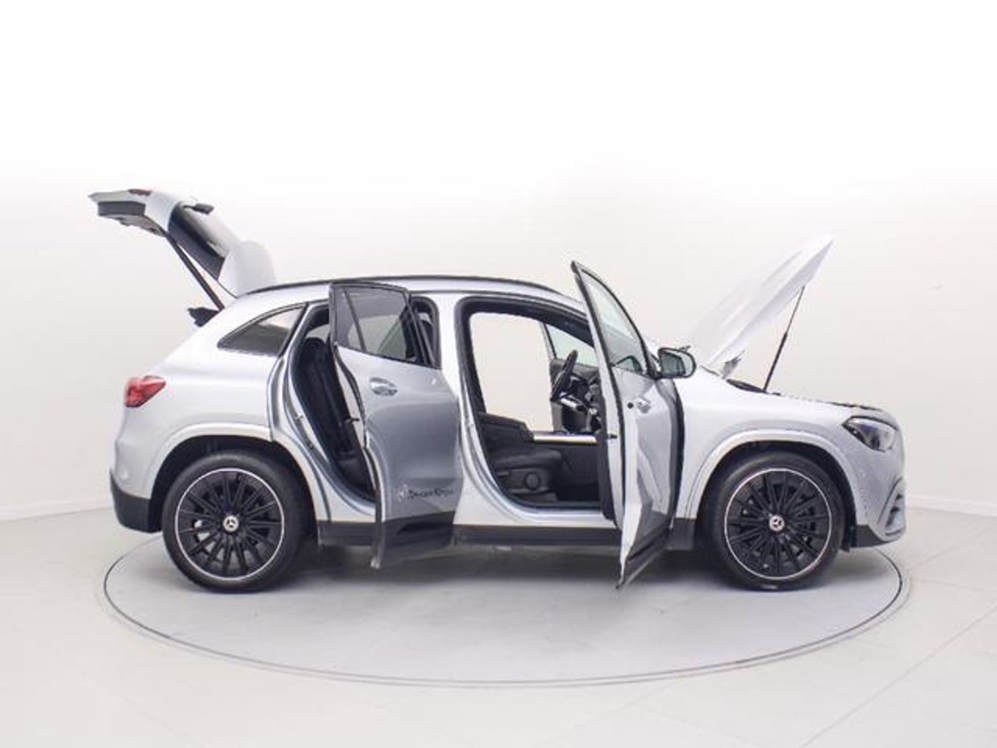 Mercedes-Benz GLA 200 D 110 kW (150 CV) Gris Plata SUV
