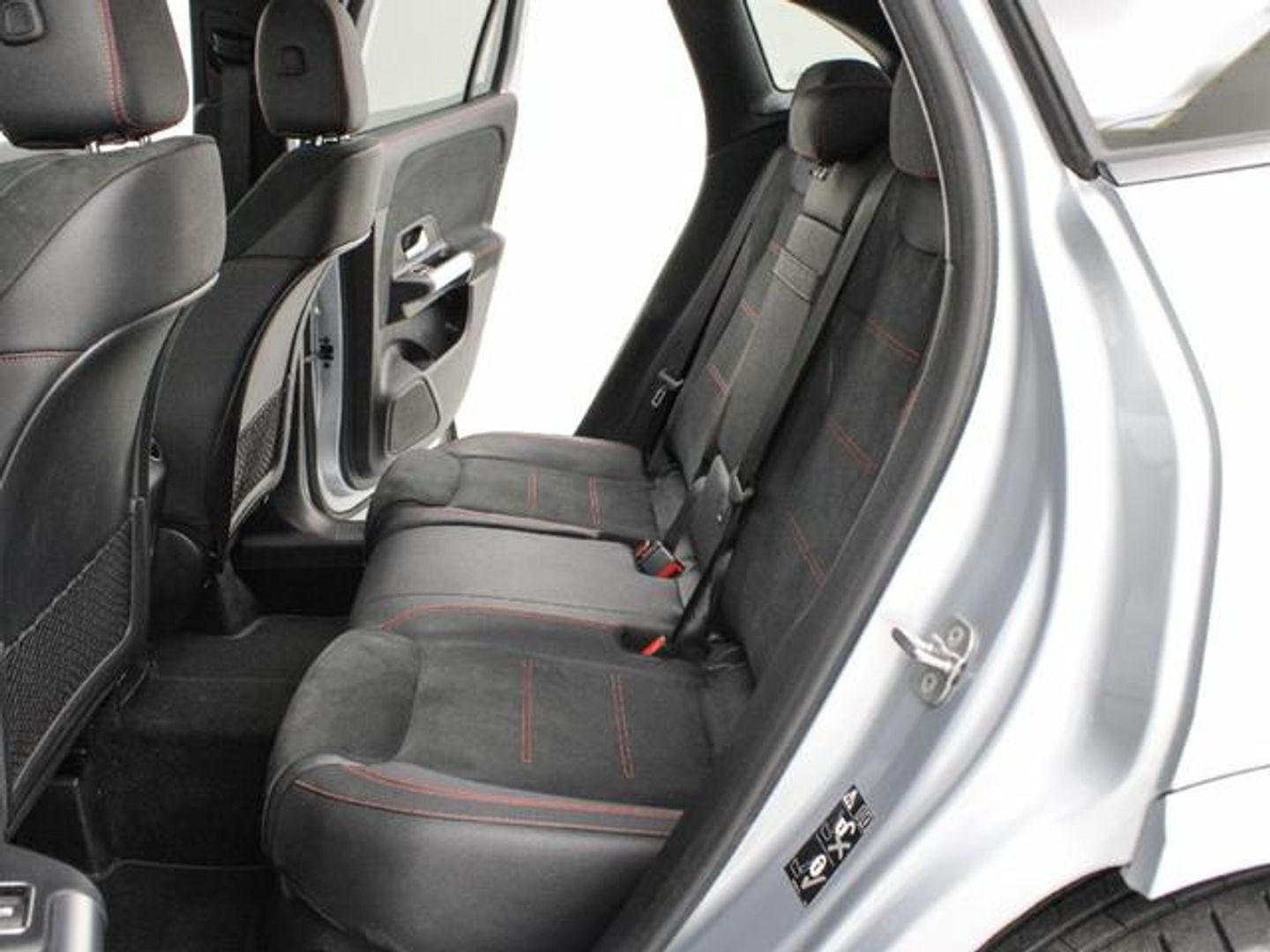 Mercedes-Benz GLA 200 D 110 kW (150 CV) Gris Plata SUV