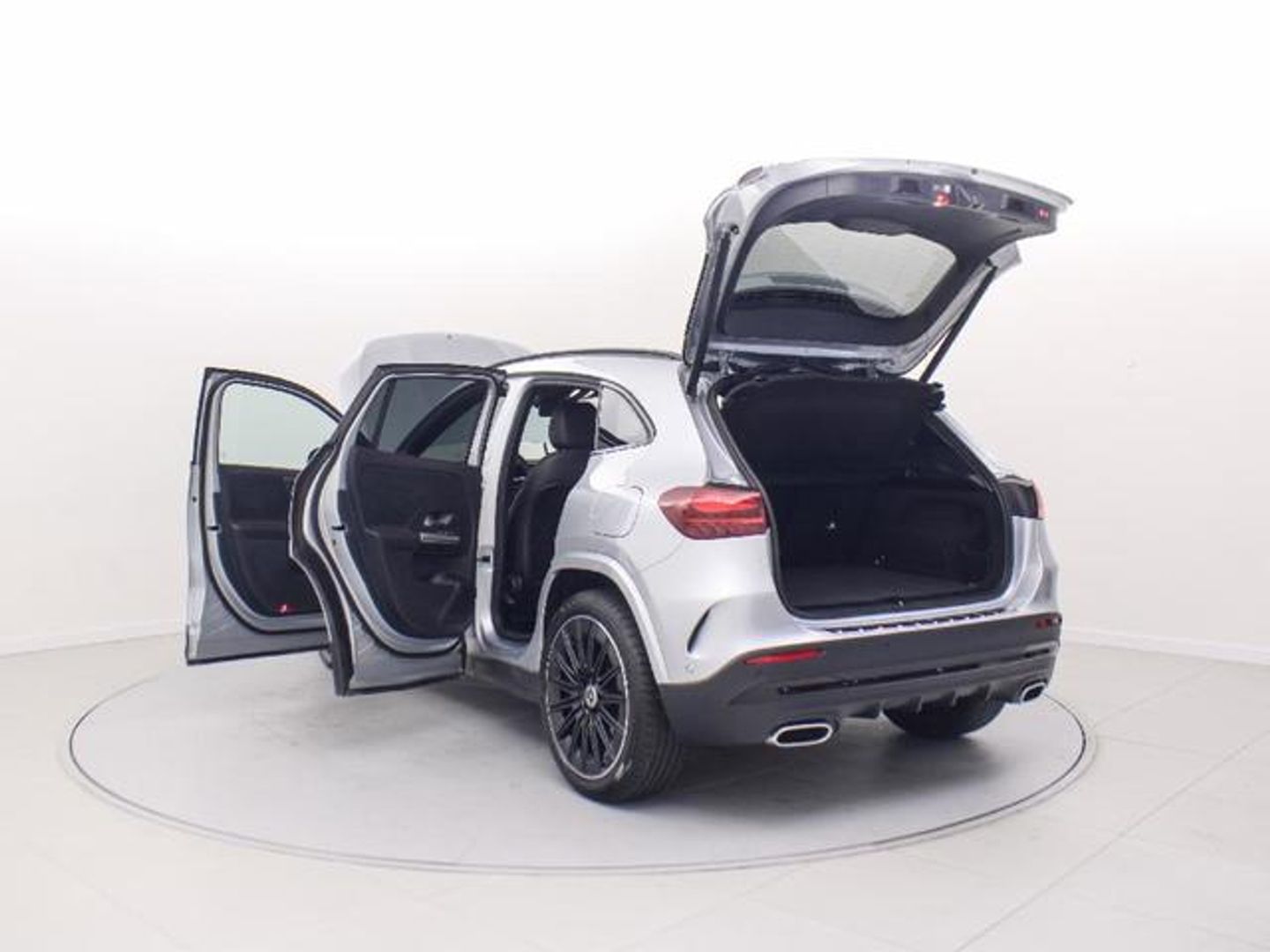 Mercedes-Benz GLA 200 D 110 kW (150 CV) Gris Plata SUV