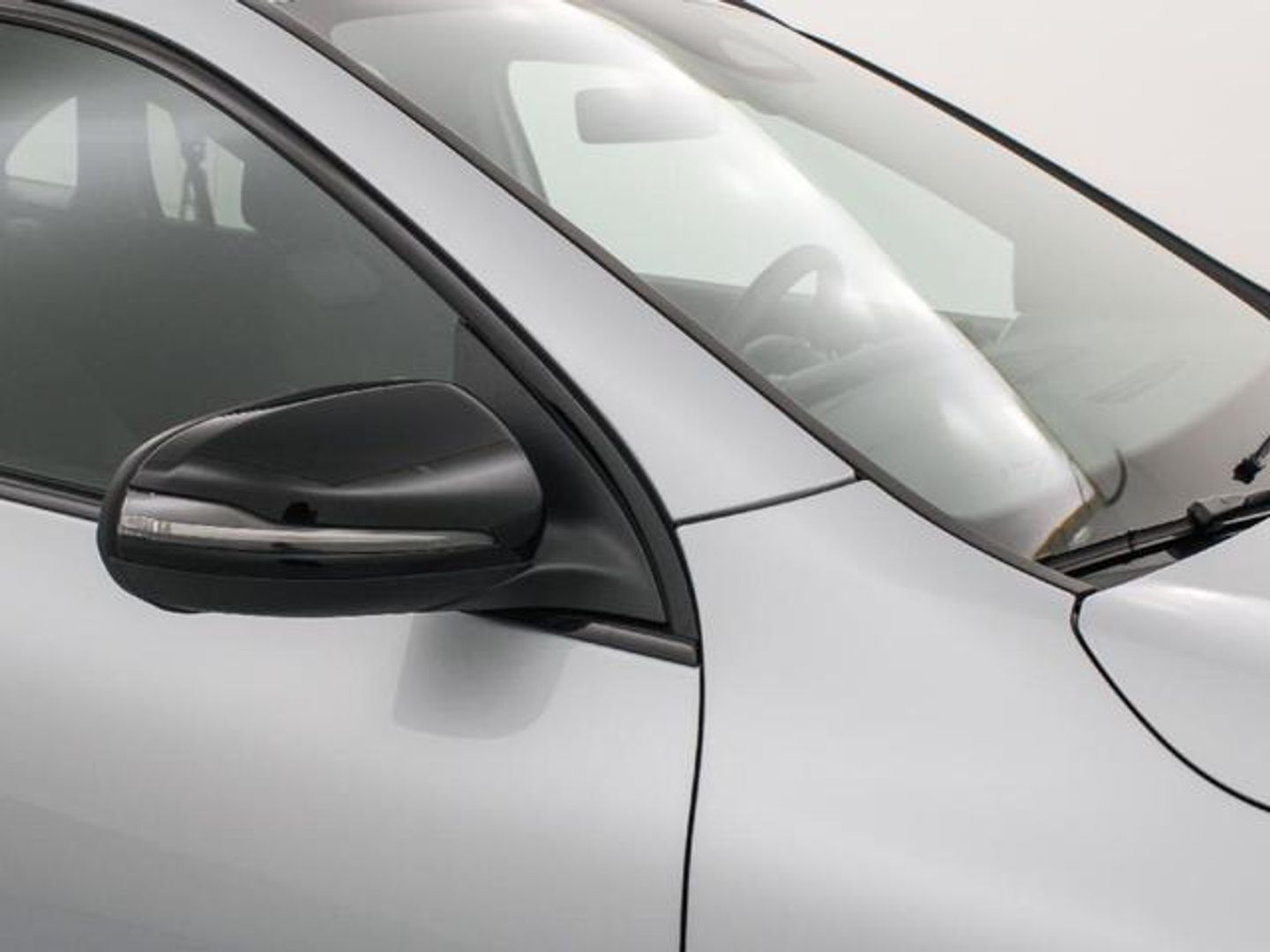 Mercedes-Benz GLA 200 D 110 kW (150 CV) Gris Plata SUV