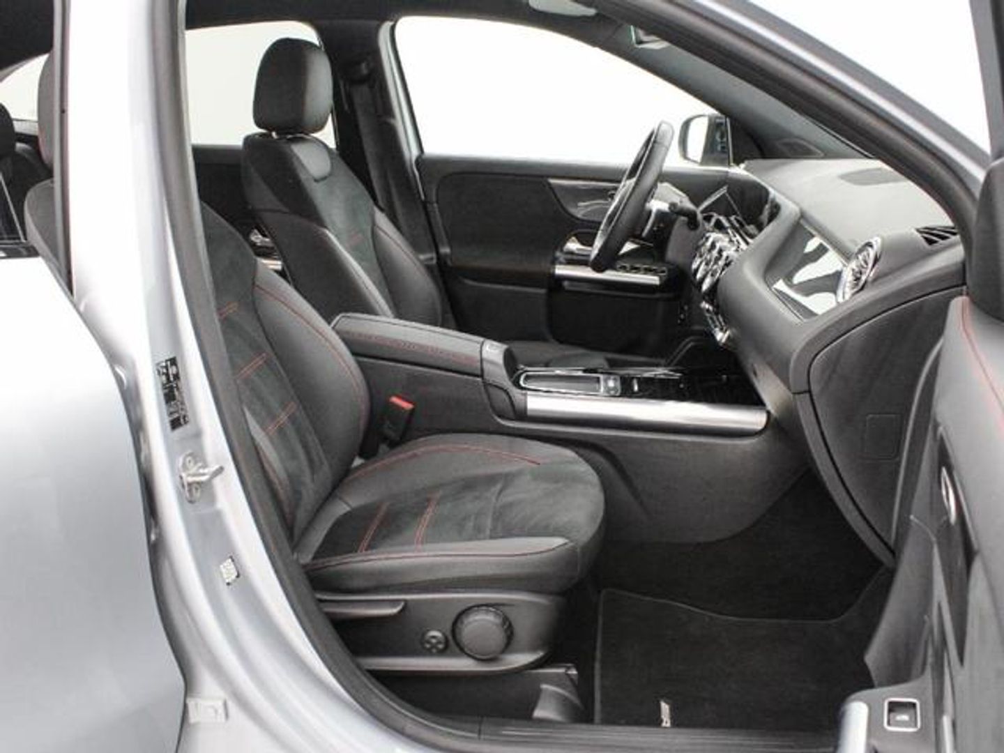 Mercedes-Benz GLA 200 D 110 kW (150 CV) Gris Plata SUV