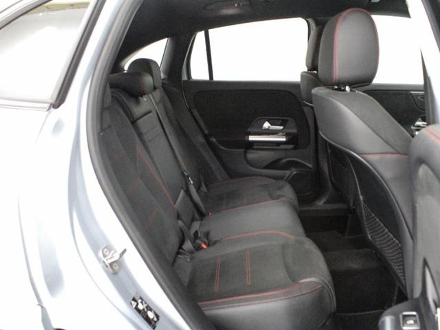 Mercedes-Benz GLA 200 D 110 kW (150 CV) Gris Plata SUV