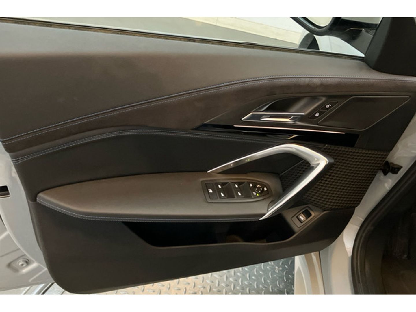 BMW iX2 xDrive30 230 kW (313 CV)