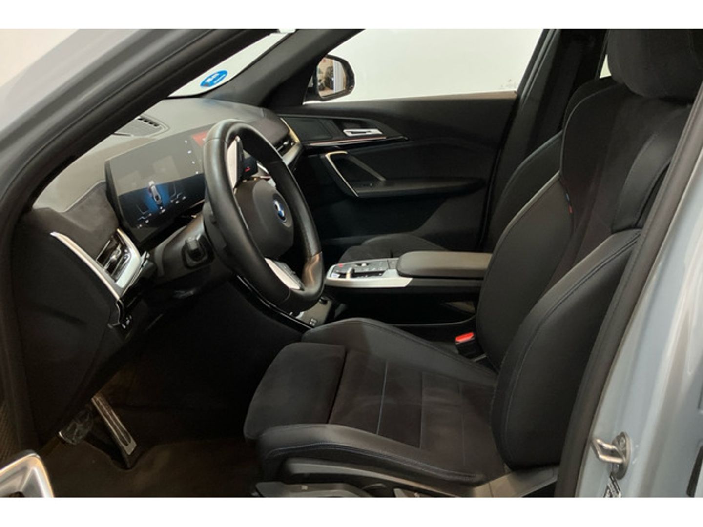 BMW iX2 xDrive30 230 kW (313 CV)