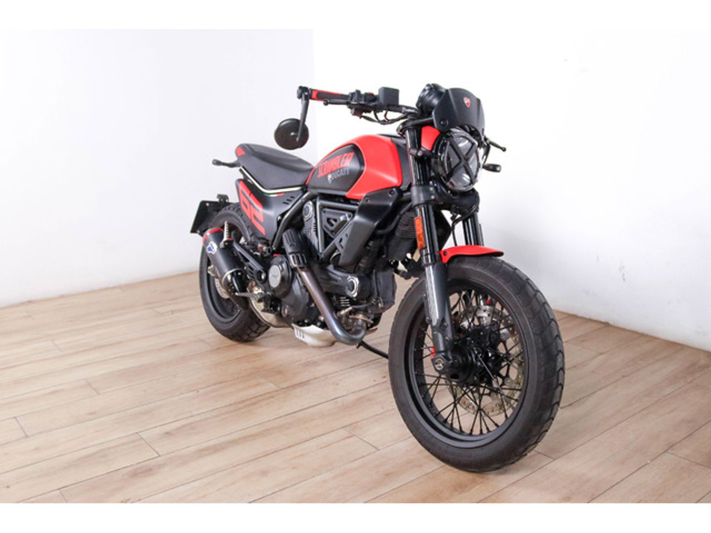Ducati Scrambler Full Throttle Rojo Motorcycle