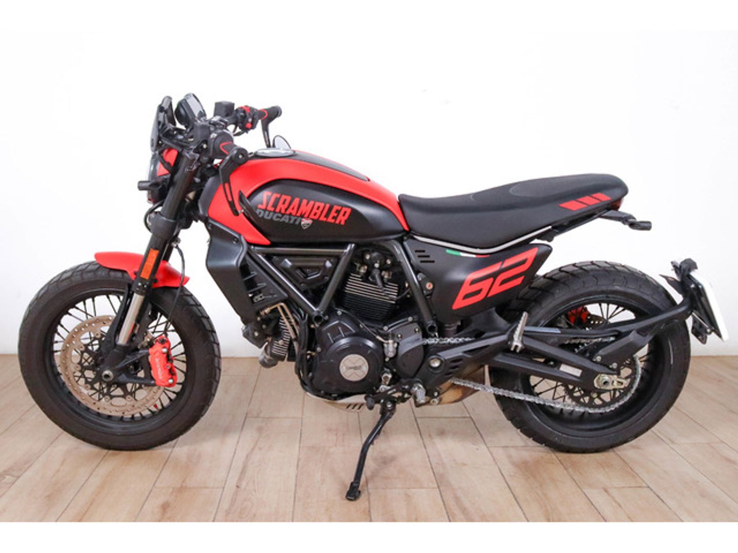 Ducati Scrambler Full Throttle Rojo Motorcycle