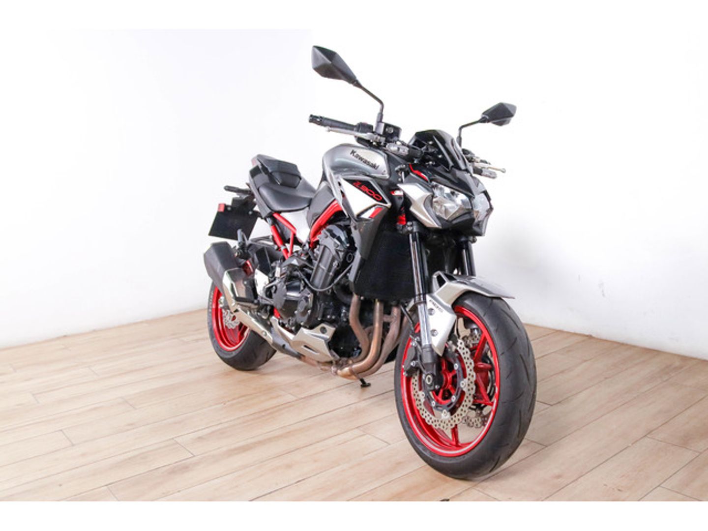 Kawasaki Z900