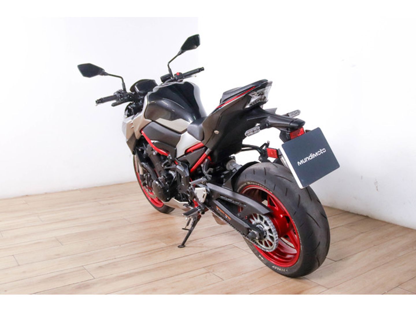 Kawasaki Z900