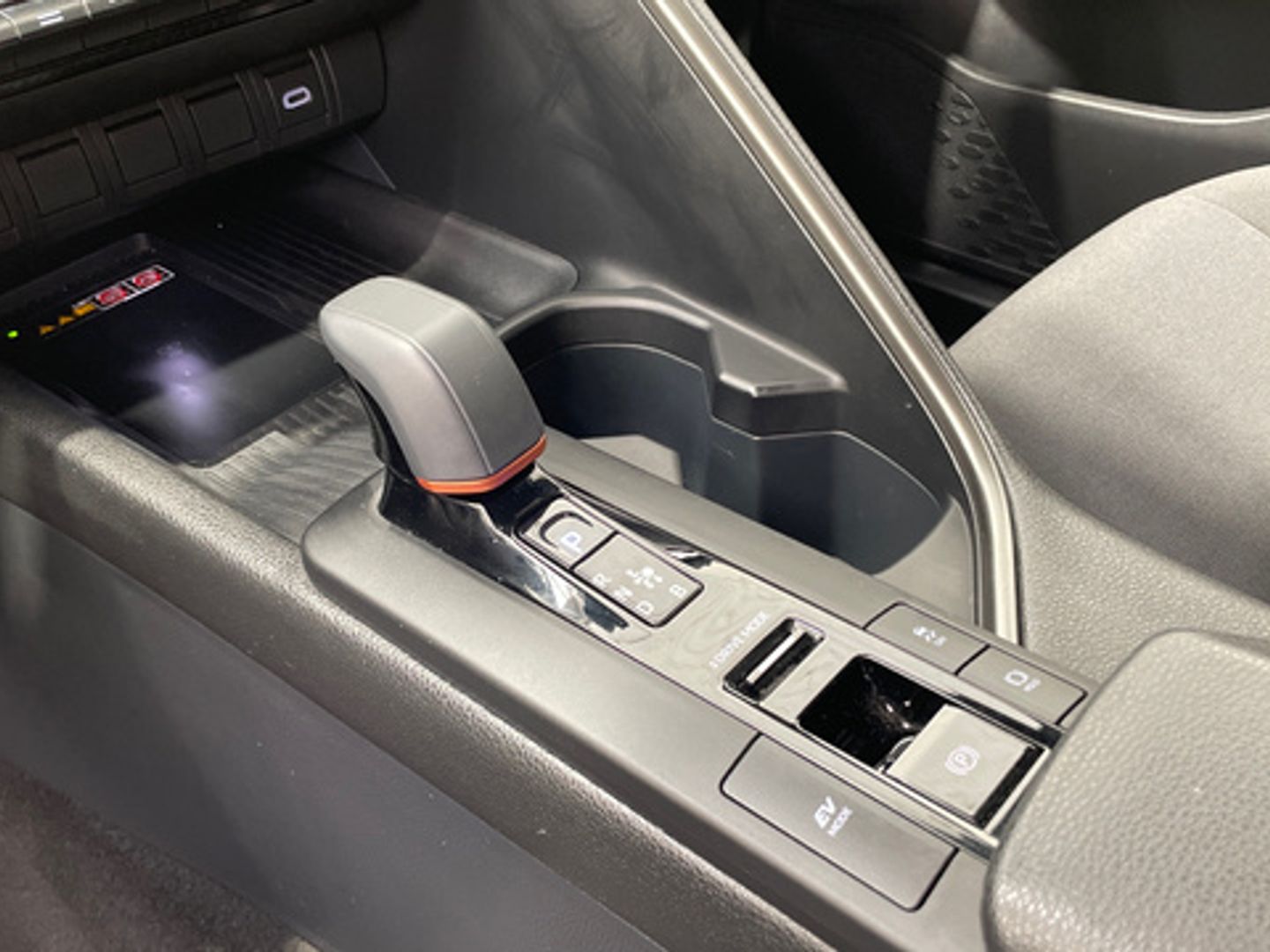 Toyota C-HR 140H Advance 103 kW (140 CV)