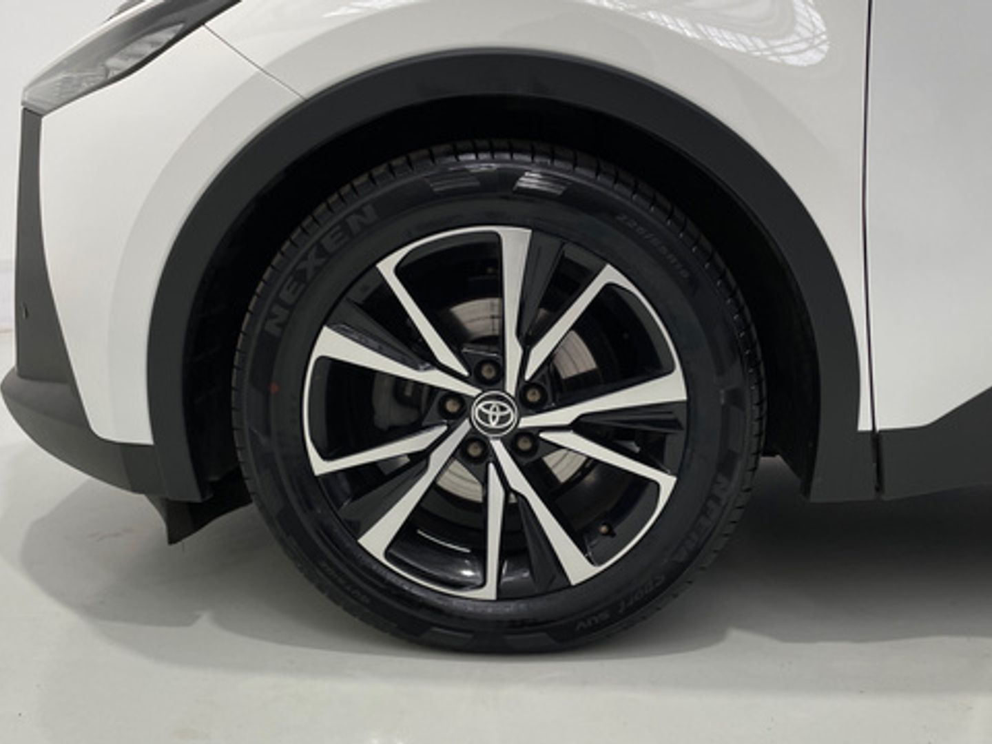 Toyota C-HR 140H Advance 103 kW (140 CV)