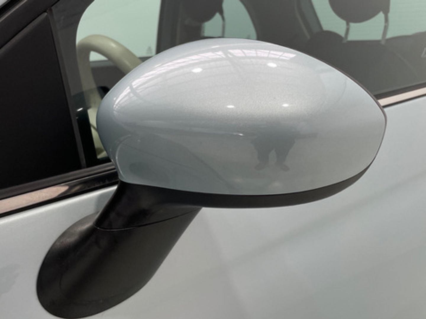 Fiat 500 1.0 Hybrid Monotrim 51 kW (70 CV)
