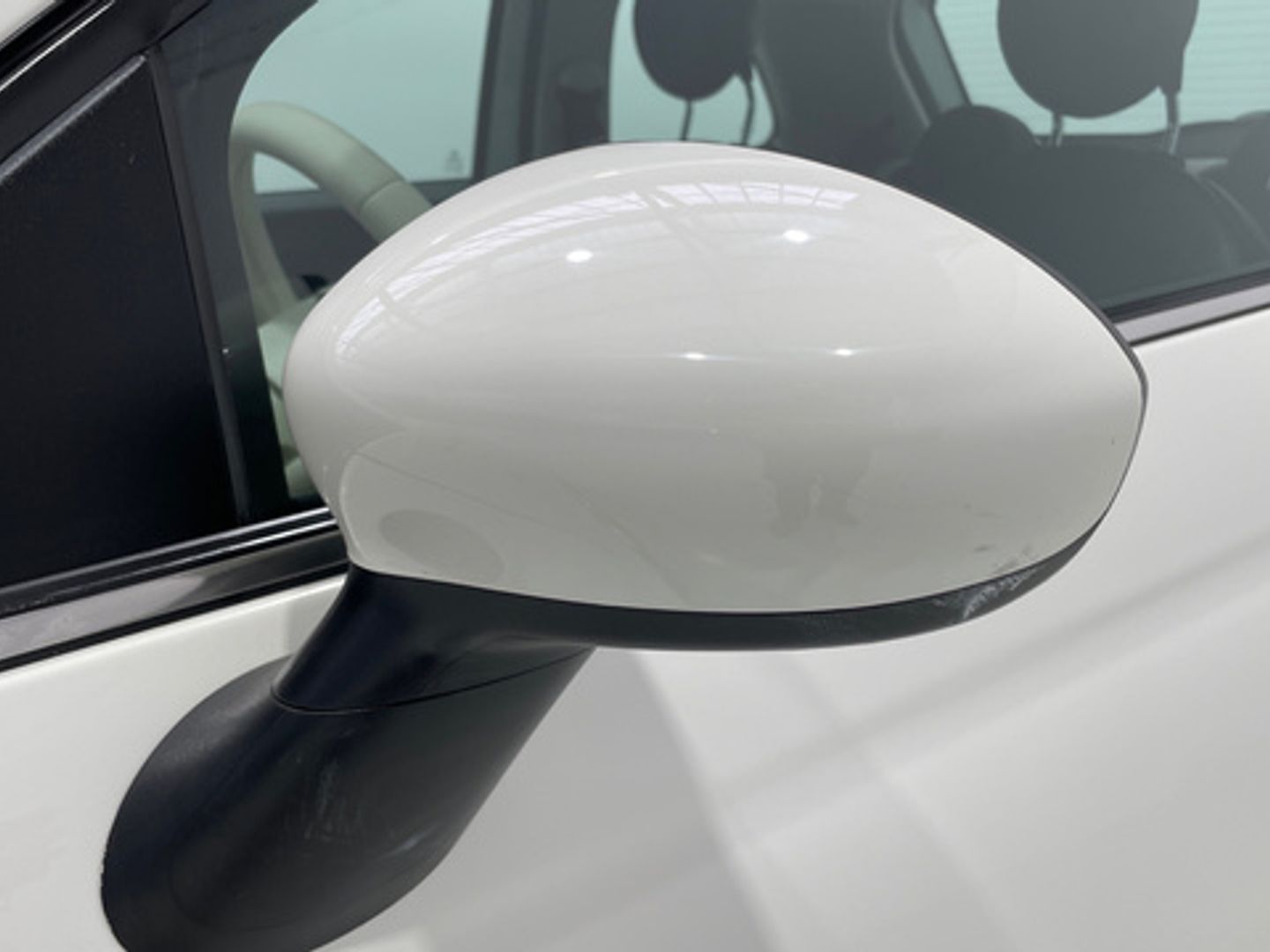 Fiat 500 1.0 Hybrid Dolcevita 51 kW (70 CV)