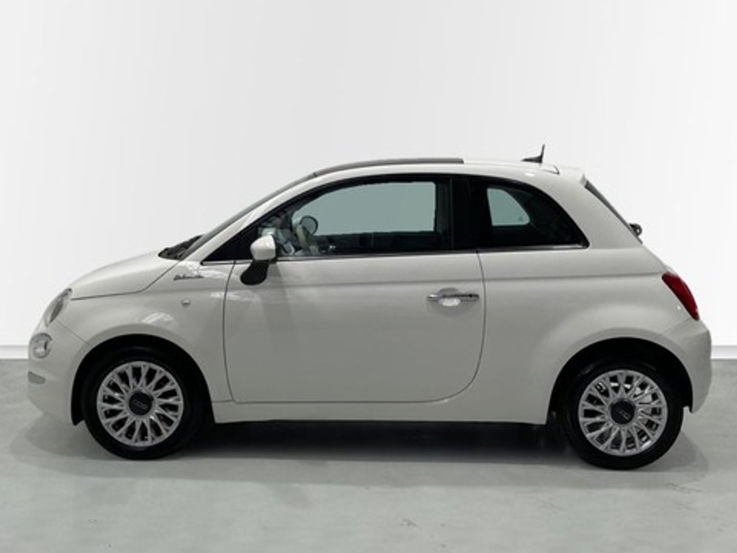 Fiat 500 1.0 Hybrid Dolcevita 51 kW (70 CV)