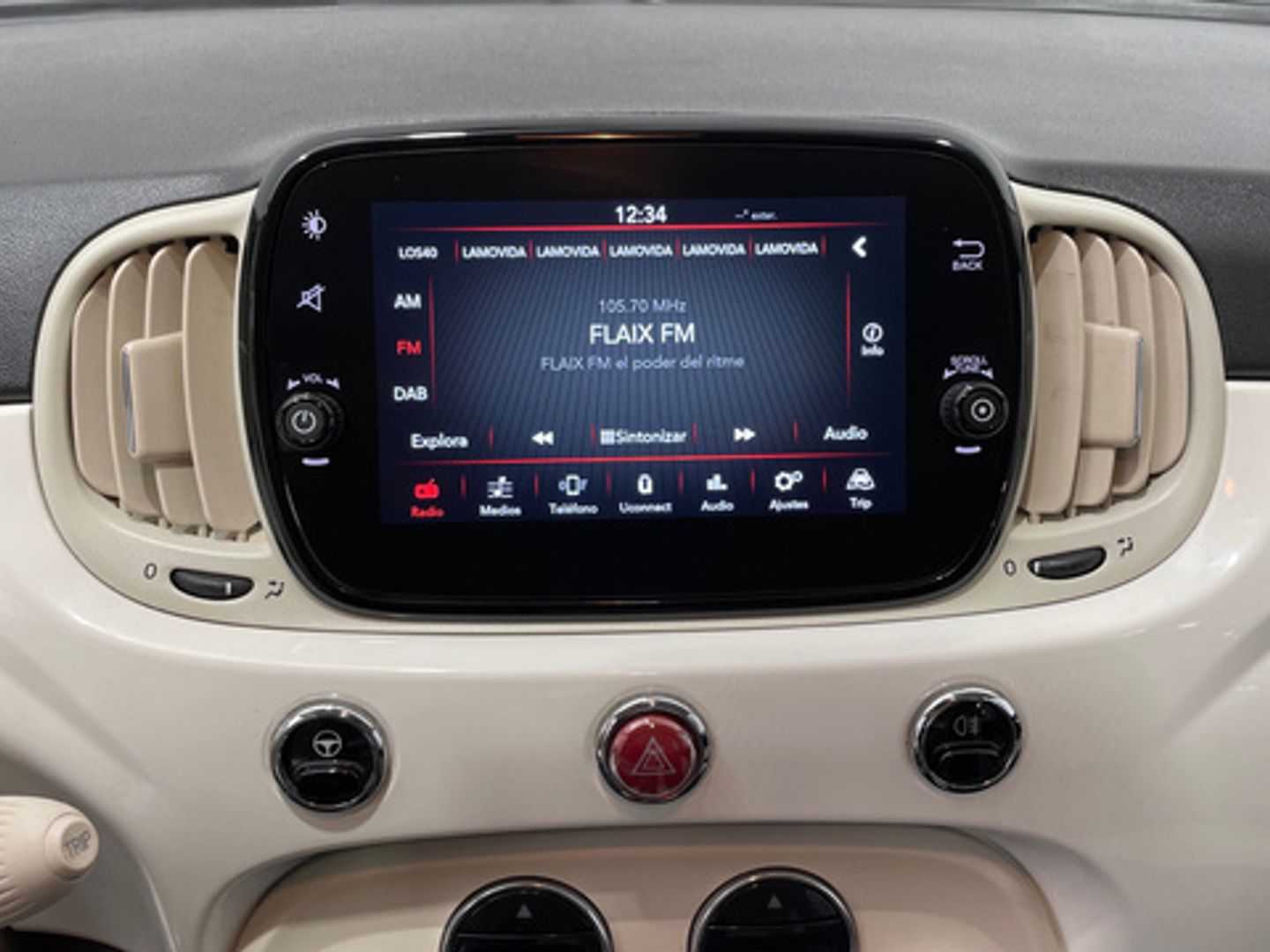 Fiat 500 1.0 Hybrid Dolcevita 51 kW (70 CV)