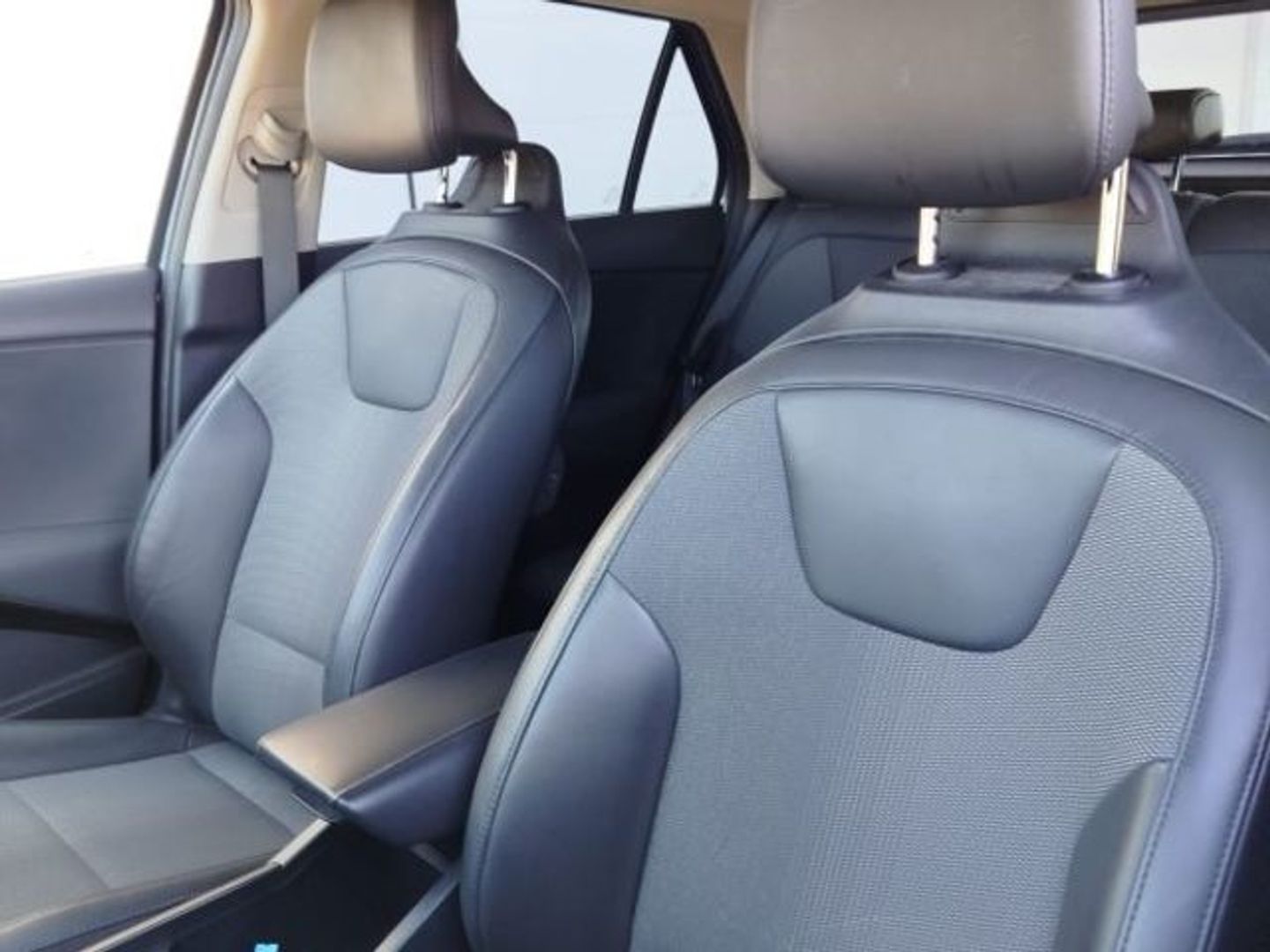 Kia Niro 1.6 GDi HEV Híbrido Drive 104 kW (141 CV)