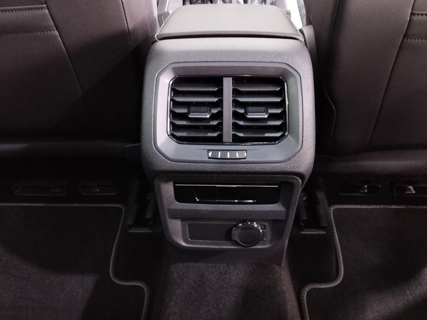 Volkswagen Tiguan R-Line 2.0 TDI 110 kW (150 CV) DSG