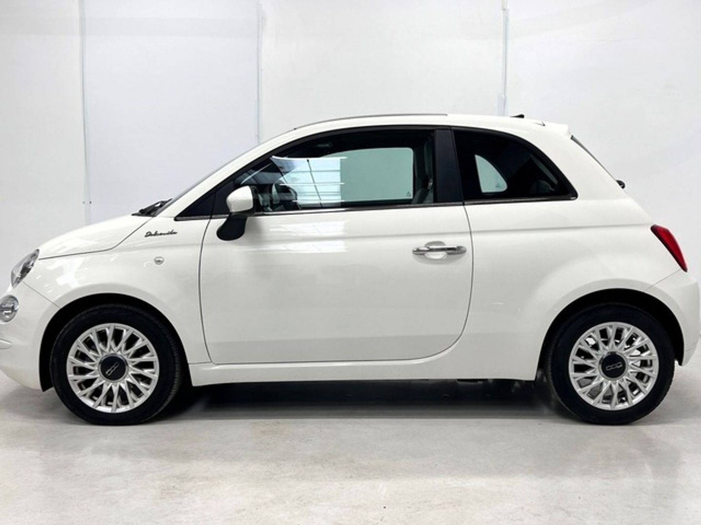 Fiat 500 1.0 Hybrid Dolcevita 51 kW (70 CV)