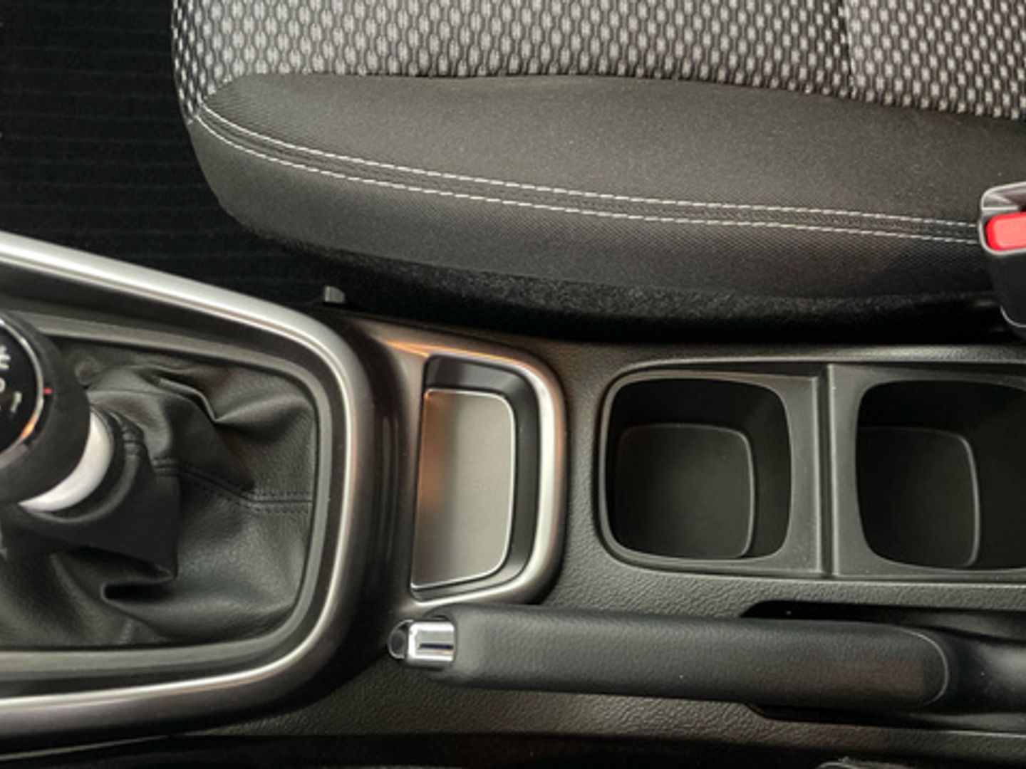 Suzuki Vitara 1.4 Turbo Mild Hybrid GLE 95 kW (129 CV)