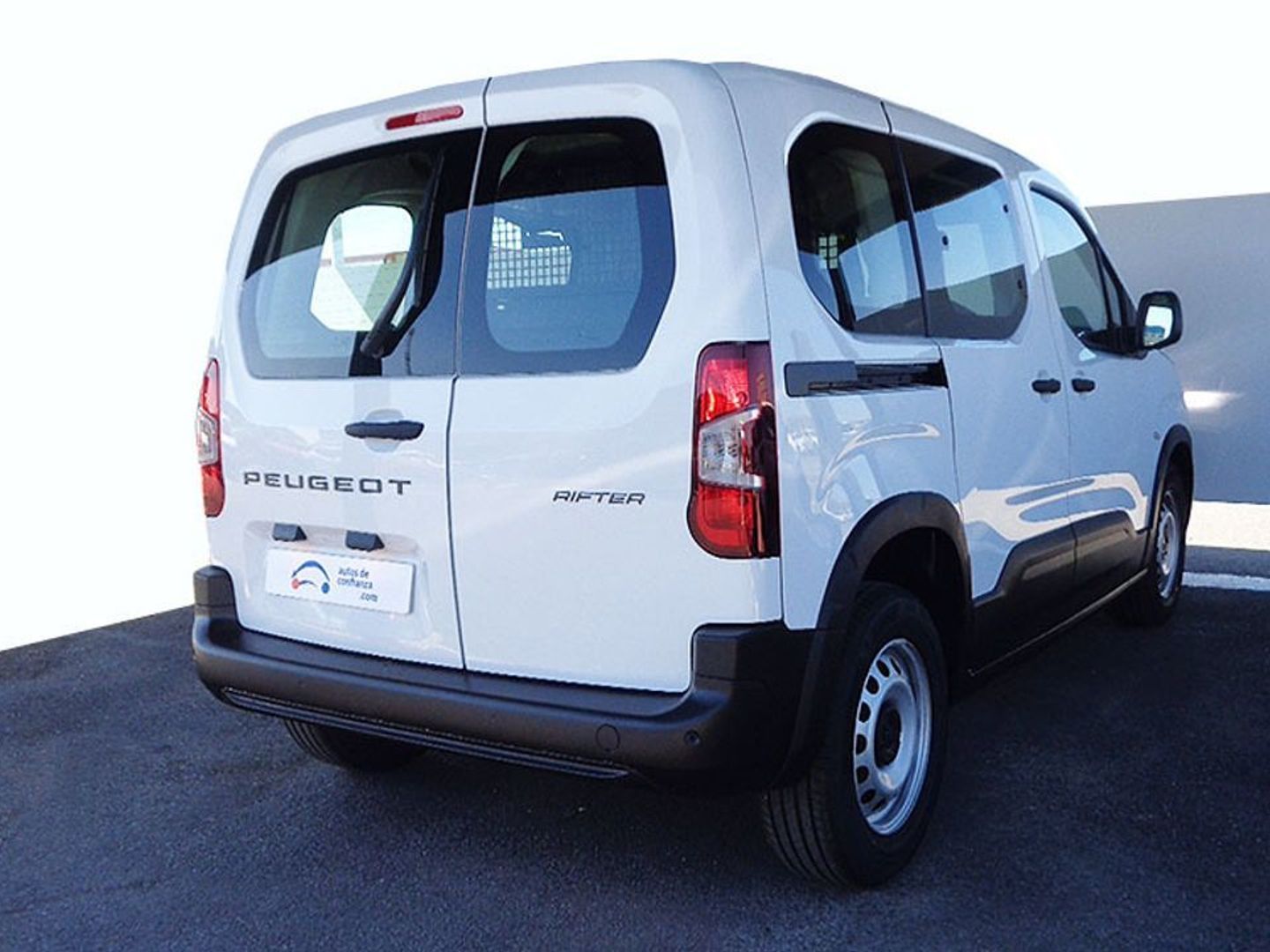 Peugeot Rifter Active Business Standard BlueHDi 73 kW (100 CV)