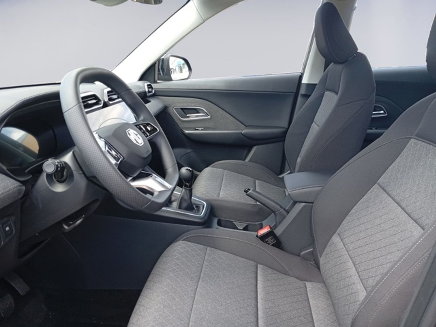 MG ZS 1.5 Standard 85 kW (116 CV)