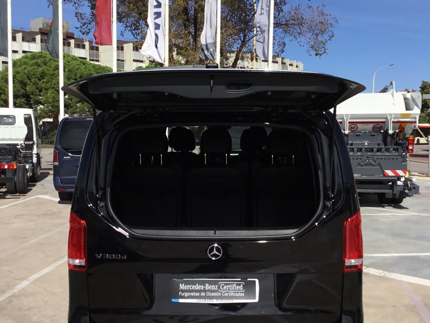 Mercedes-Benz Clase V V 300 d Avantgarde Largo 176 kW (239 CV) Negro Minivan