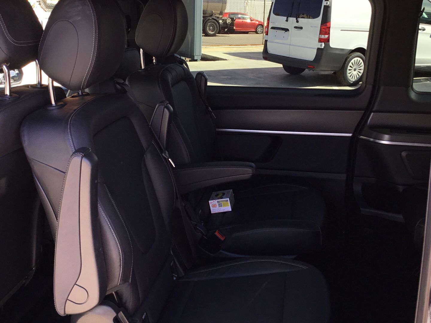 Mercedes-Benz Clase V V 300 d Avantgarde Largo 176 kW (239 CV) Negro Minivan