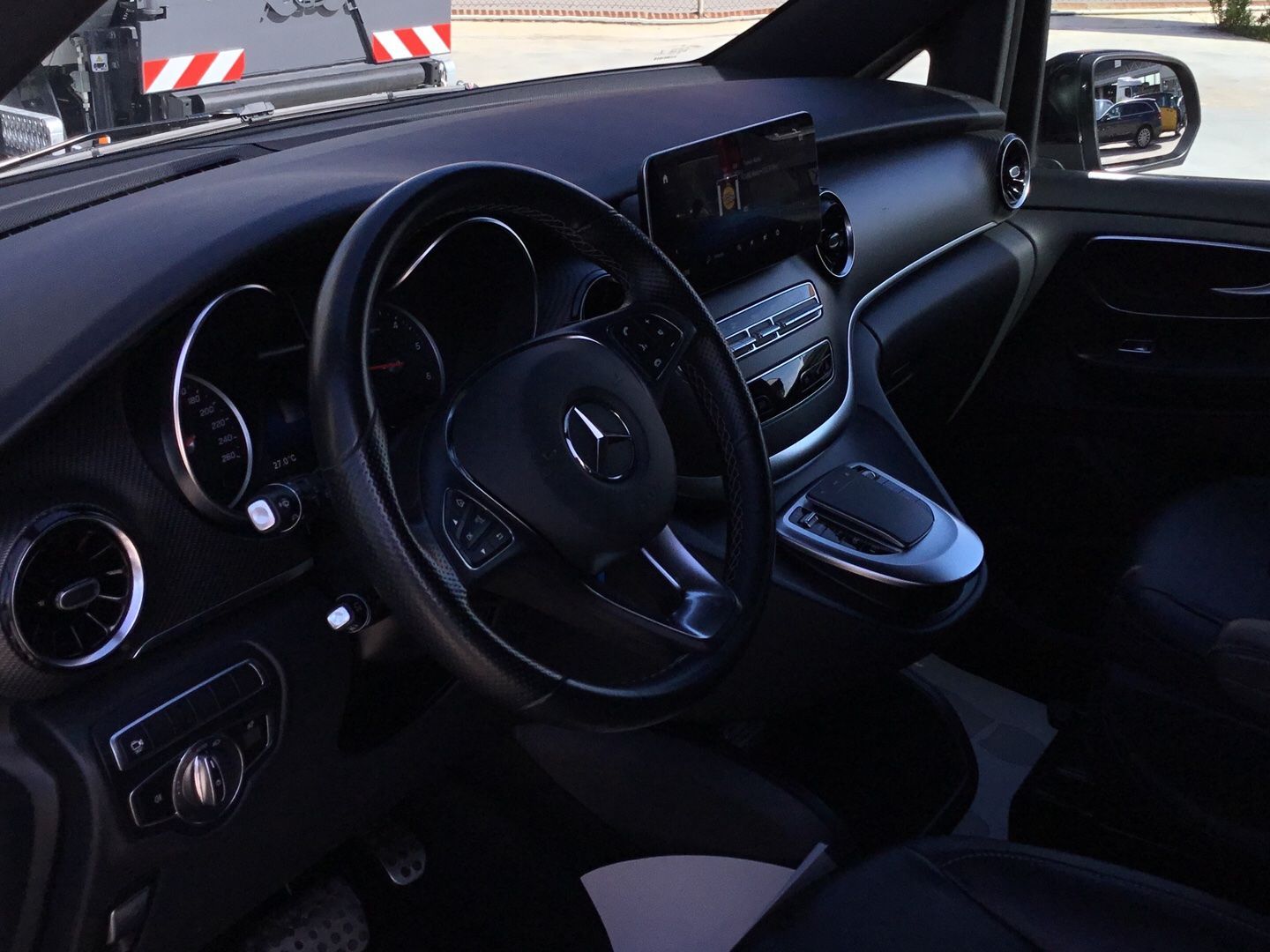 Mercedes-Benz Clase V V 300 d Avantgarde Largo 176 kW (239 CV) Negro Minivan