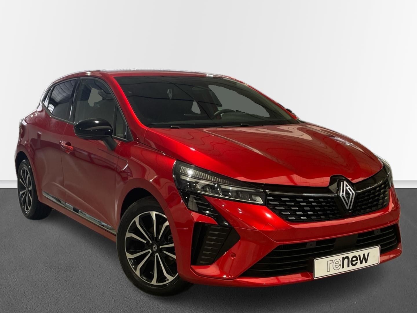 Renault Clio Techno TCe 66 kW (90 CV) Rojo Sedan
