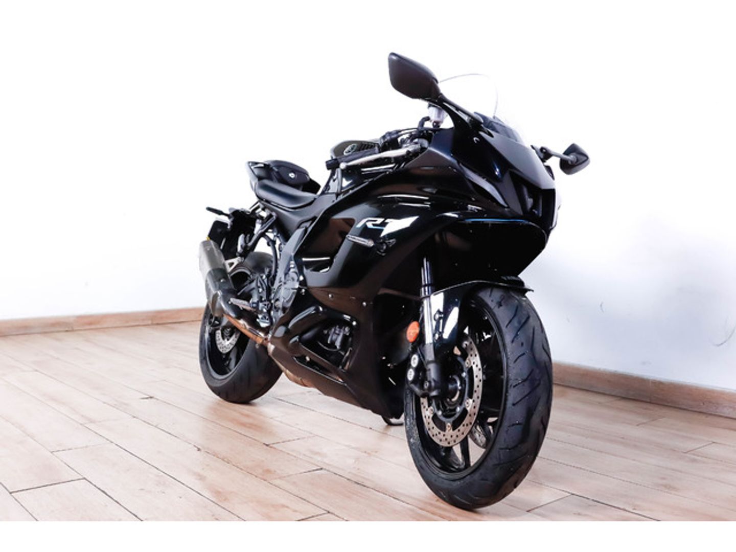 Yamaha YZF-R 7