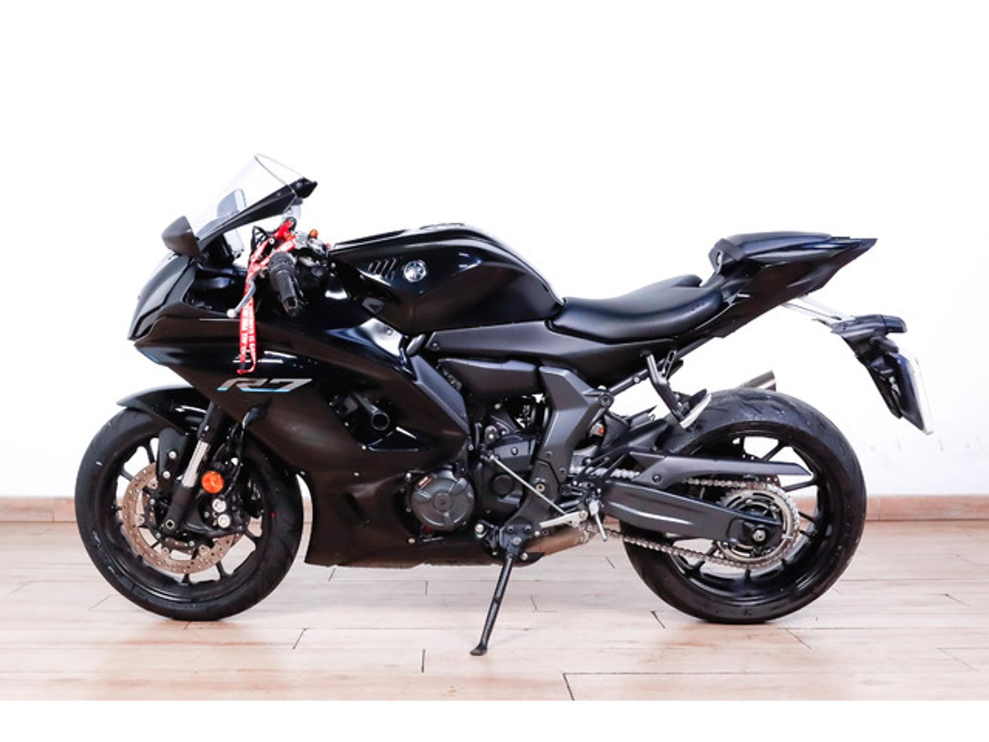 Yamaha YZF-R 7