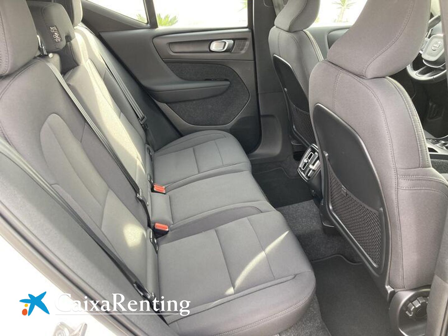 Volvo XC40 T3 Business Plus 120 kW (163 CV)