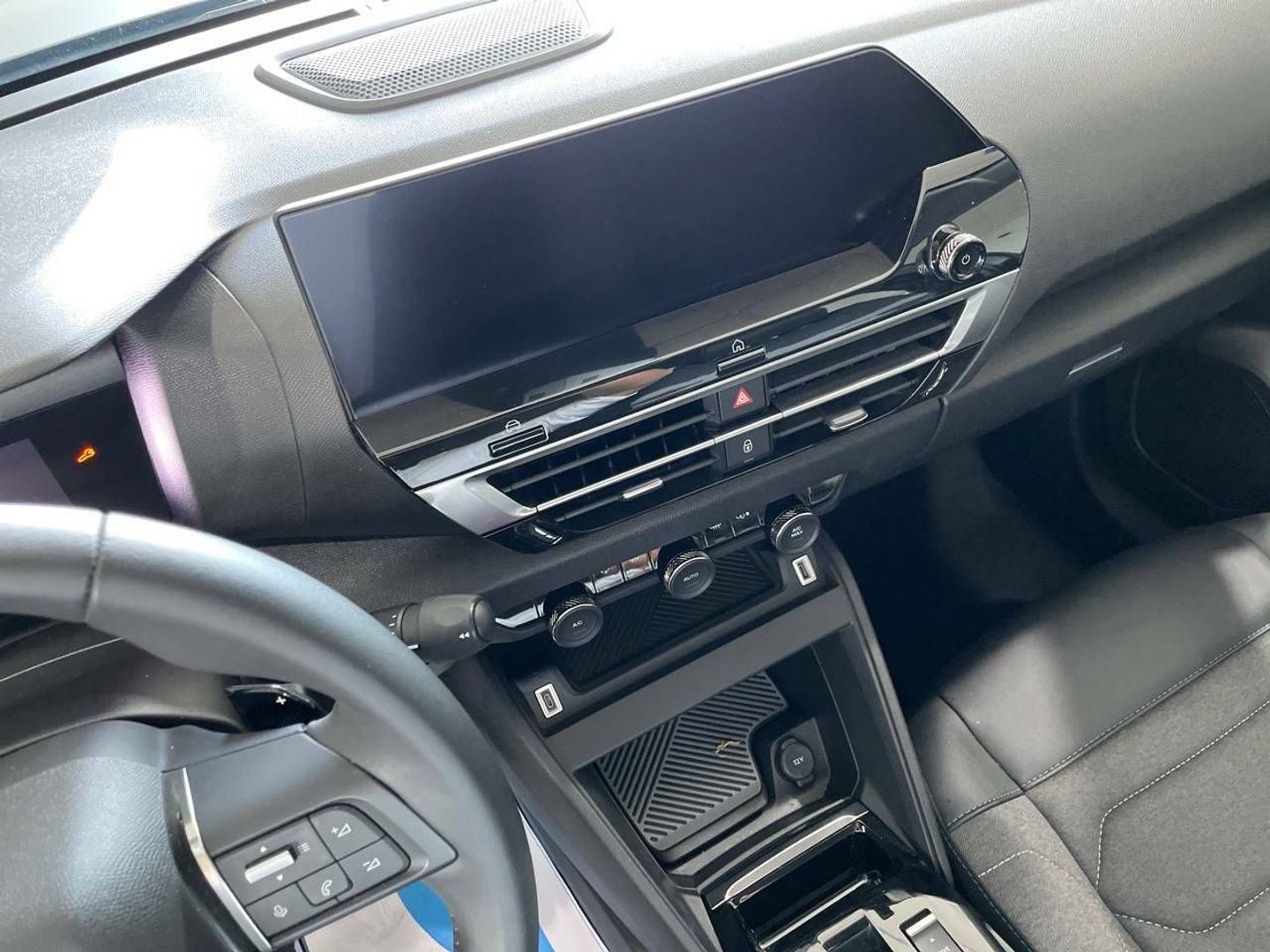 Citroen C4 X PureTech 130 S&S Plus EAT8 96 kW (131 CV)