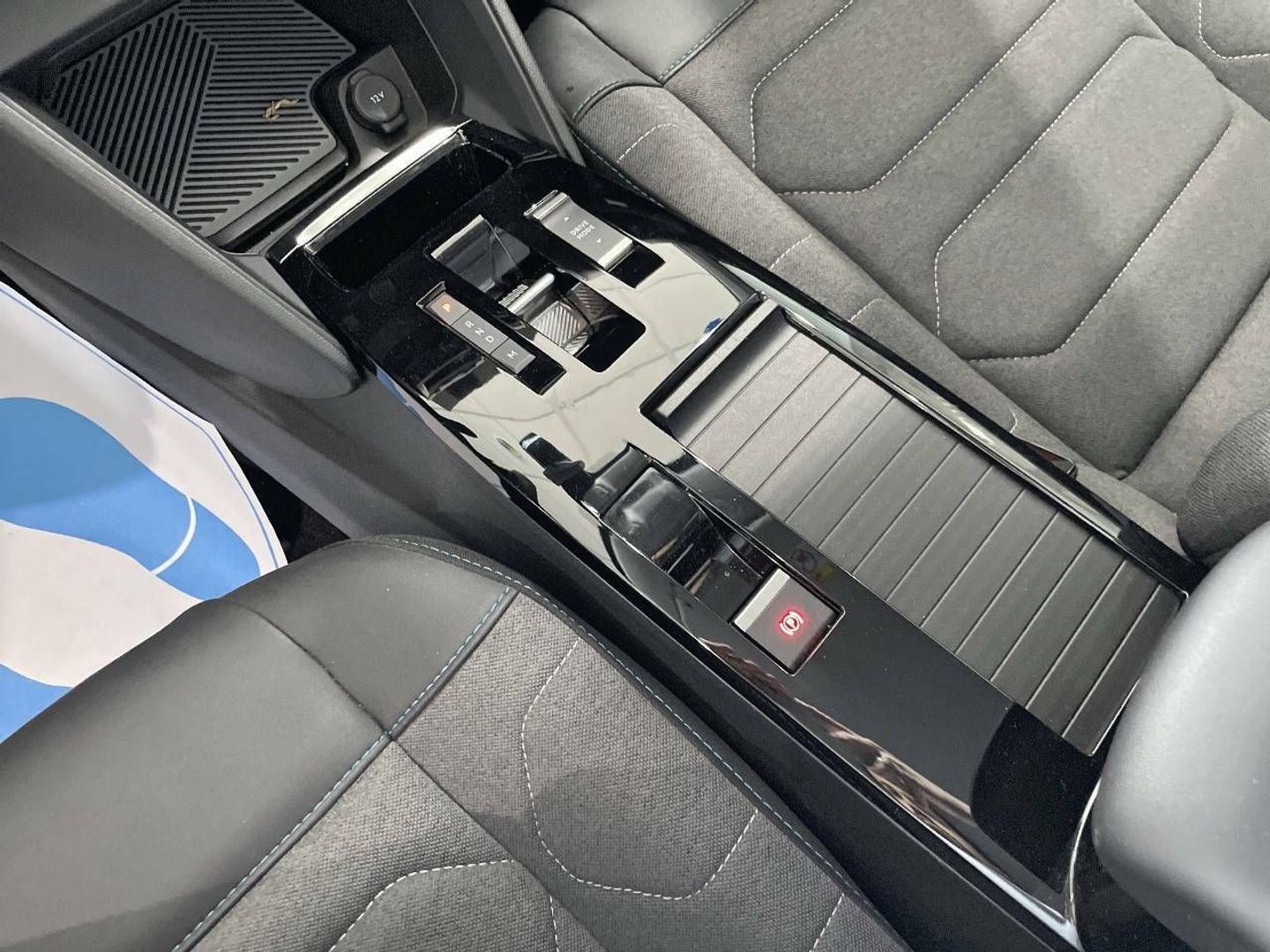 Citroen C4 X PureTech 130 S&S Plus EAT8 96 kW (131 CV)