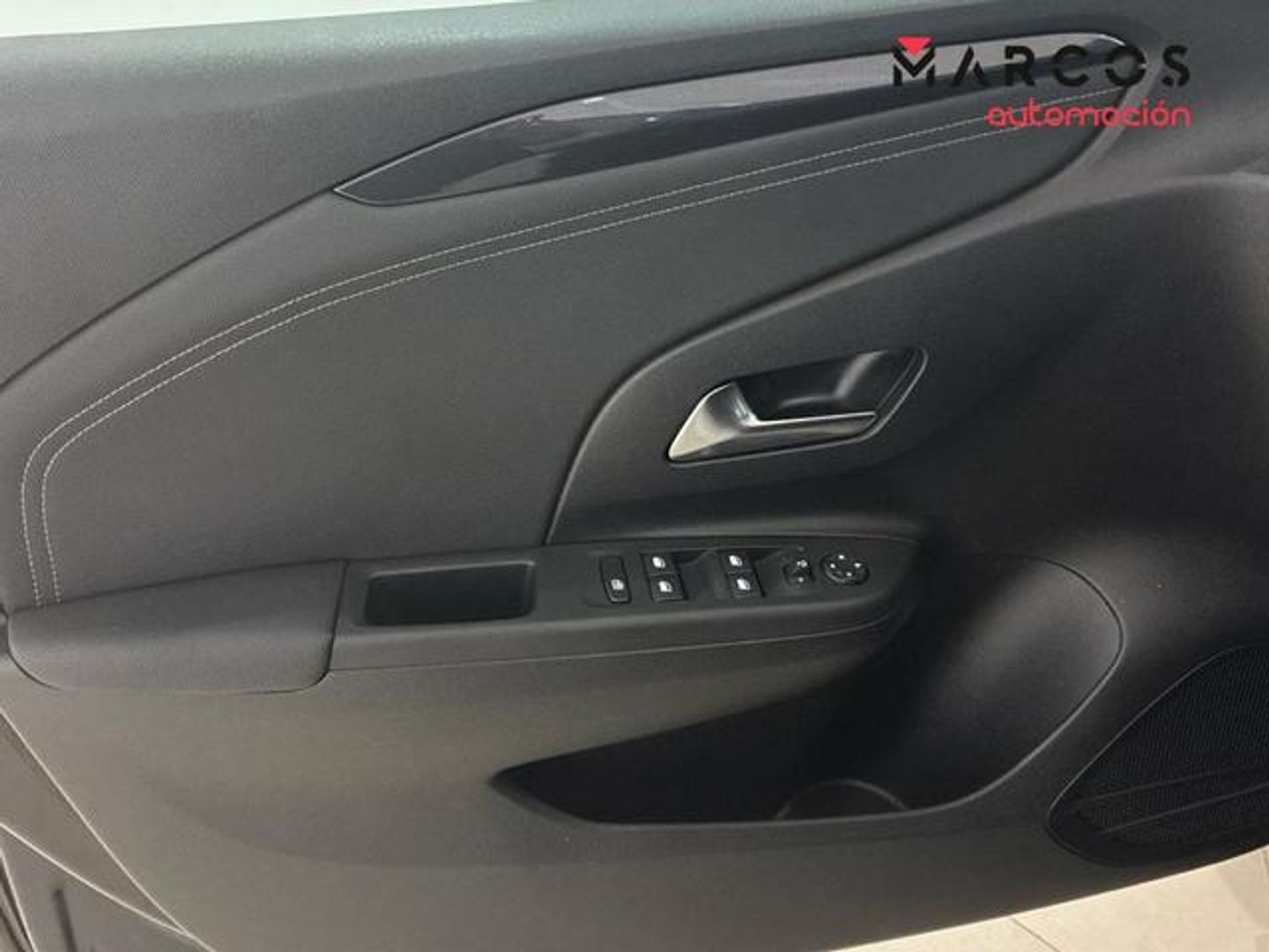 Opel Corsa 1.2T XHL GS 74 kW (100 CV)