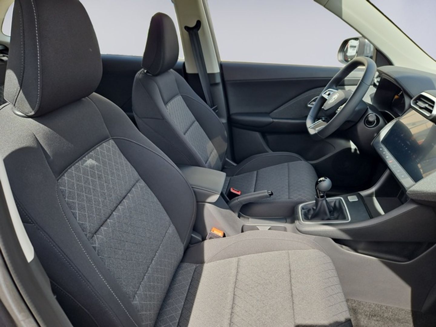 MG ZS 1.5 Standard 85 kW (116 CV)