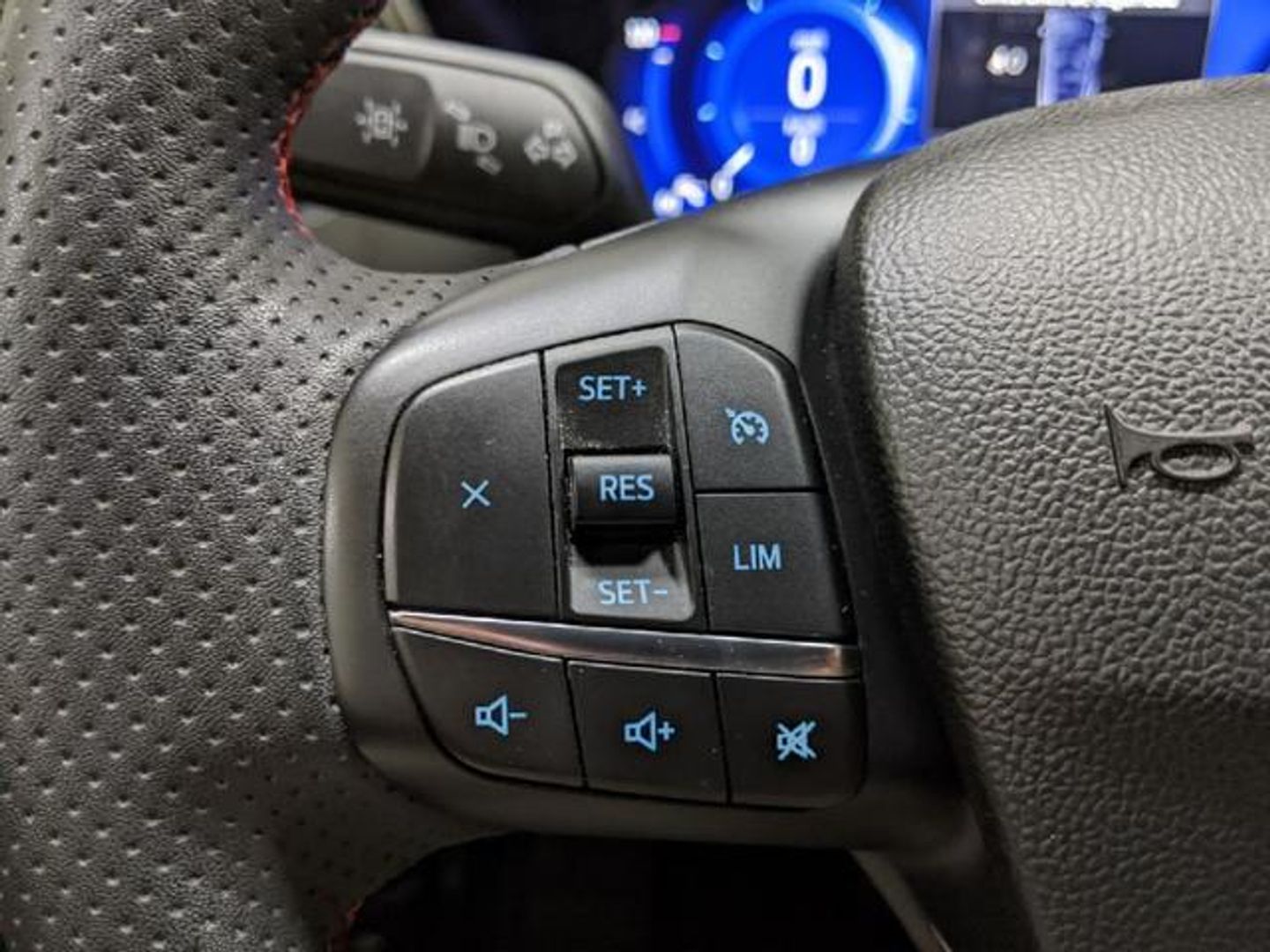 Ford Kuga 2.5 Duratec FHEV ST-Line X 4x2 Auto 140 kW (190 CV)