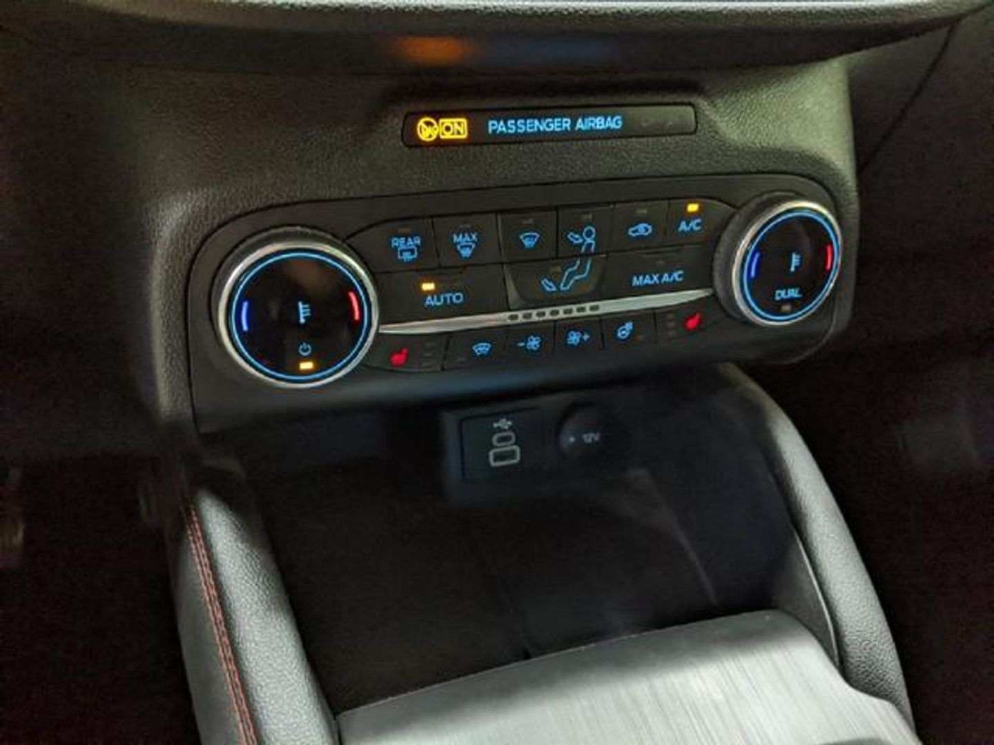 Ford Kuga 2.5 Duratec FHEV ST-Line X 4x2 Auto 140 kW (190 CV)