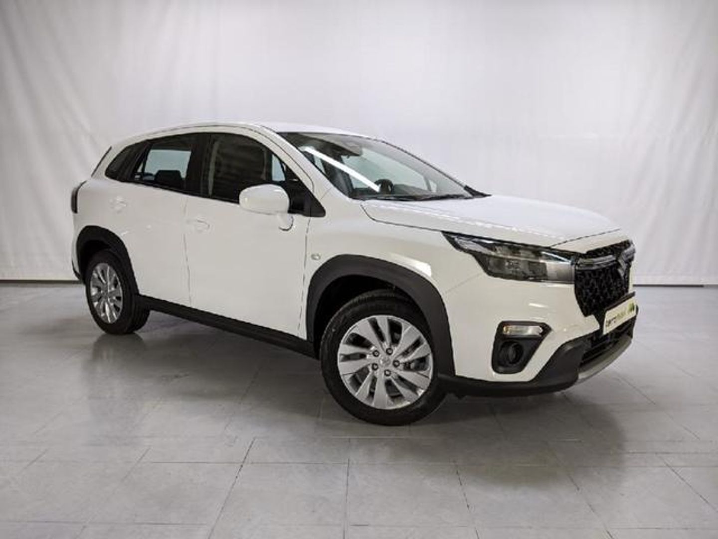Suzuki S-Cross 1.4T Mild Hybrid S1 95 kW (129 CV) Blanco All Terrain / Pick-up