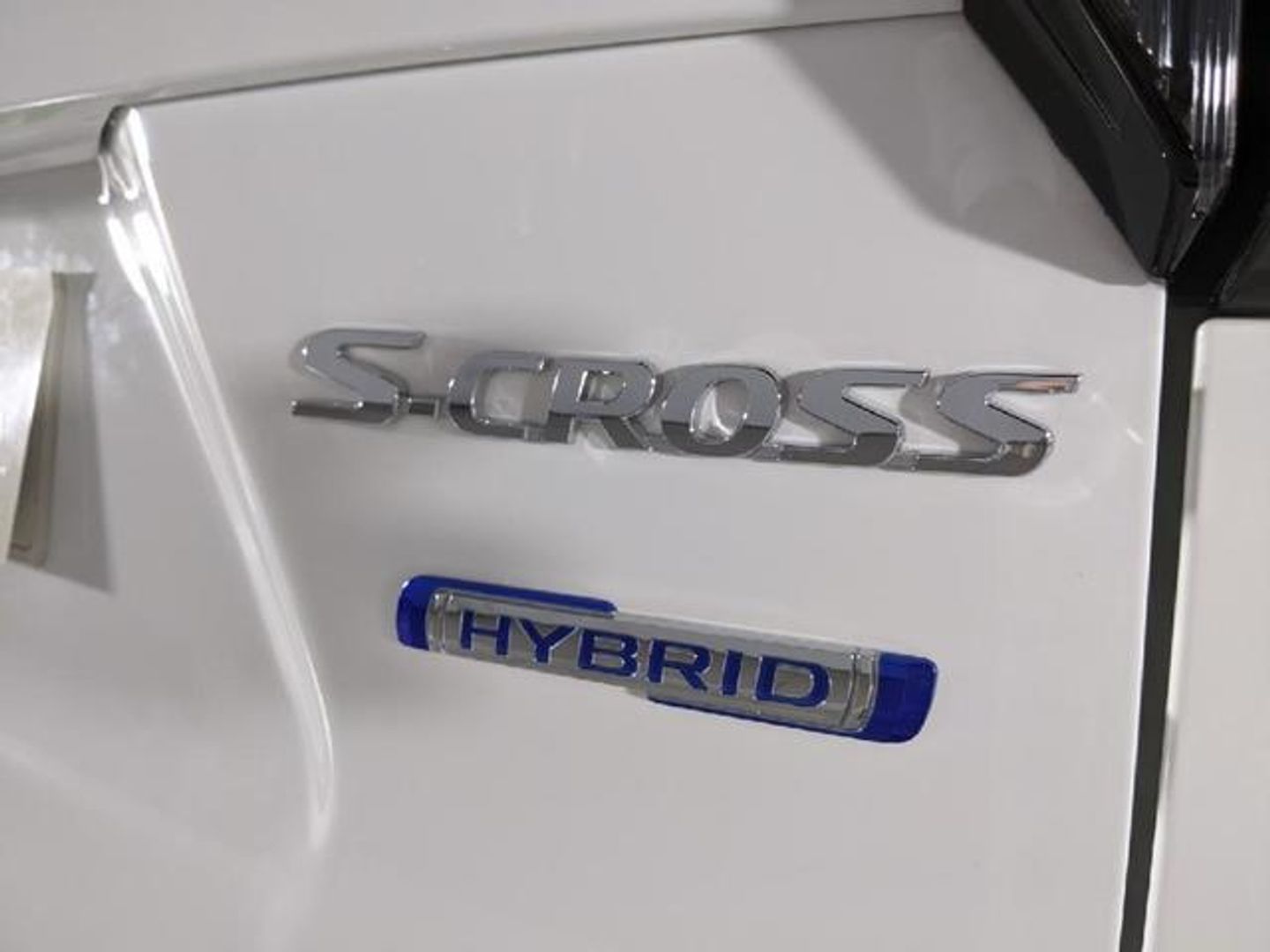 Suzuki S-Cross 1.4T Mild Hybrid S1 95 kW (129 CV)